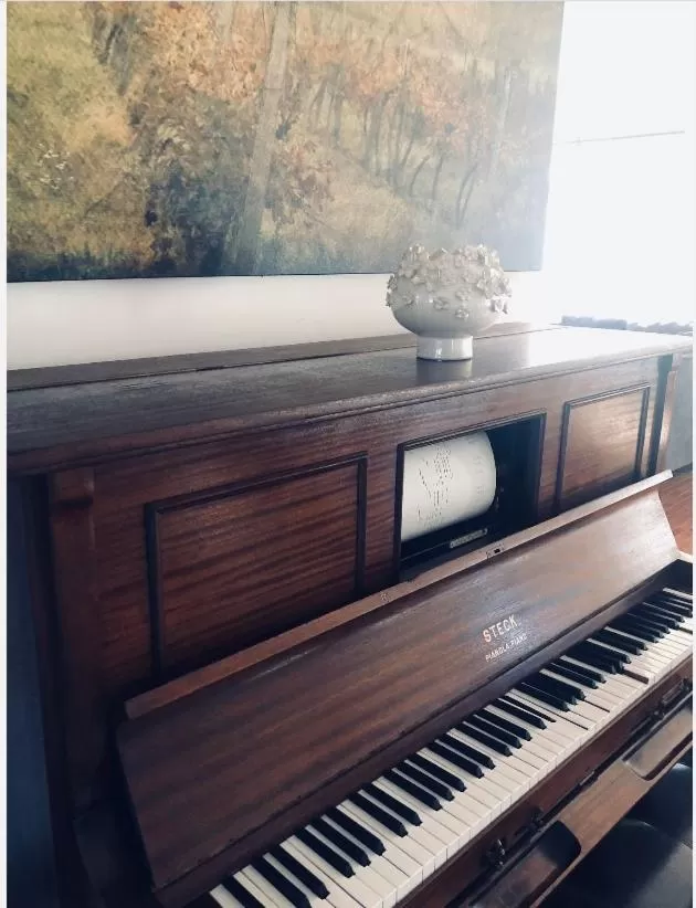 Naomi’s Bed & Breakfast