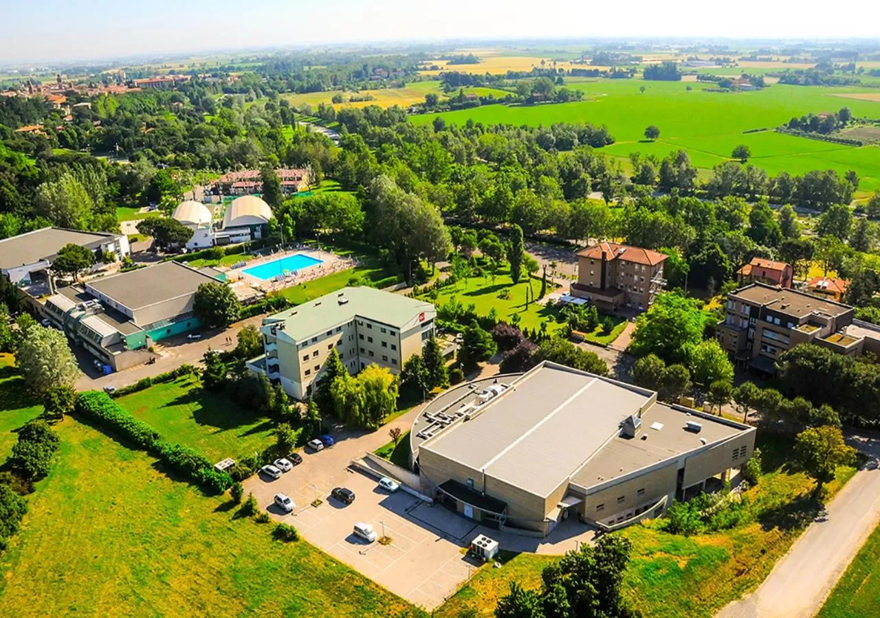 Staff in Hotel Castello Artemide Congressi