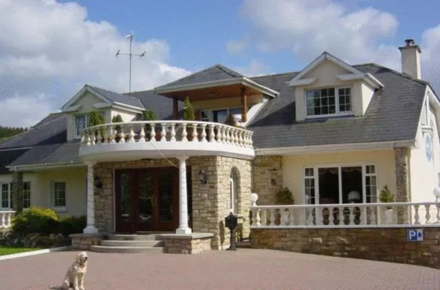 Property building in Crystal Springs B&B