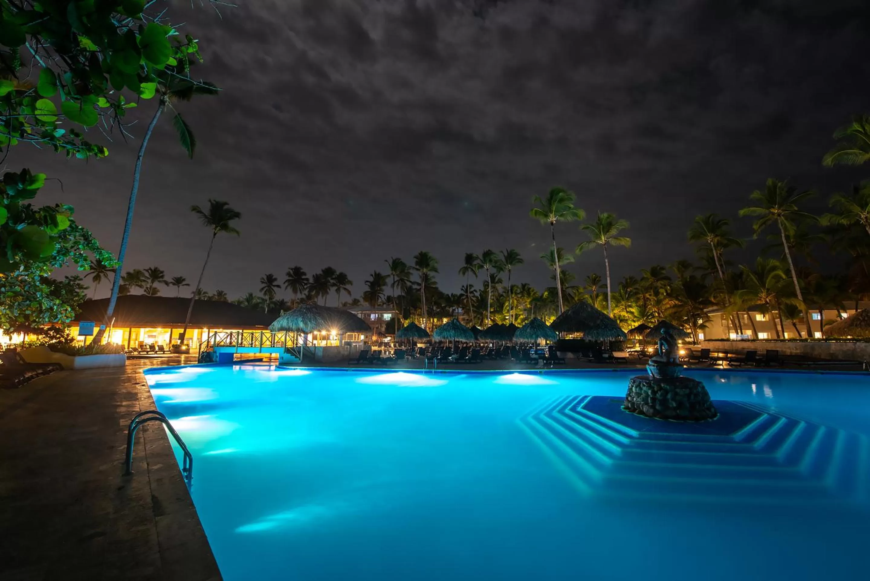 Swimming pool in Grand Sirenis Punta Cana Resort & Aquagames - All Inclusive