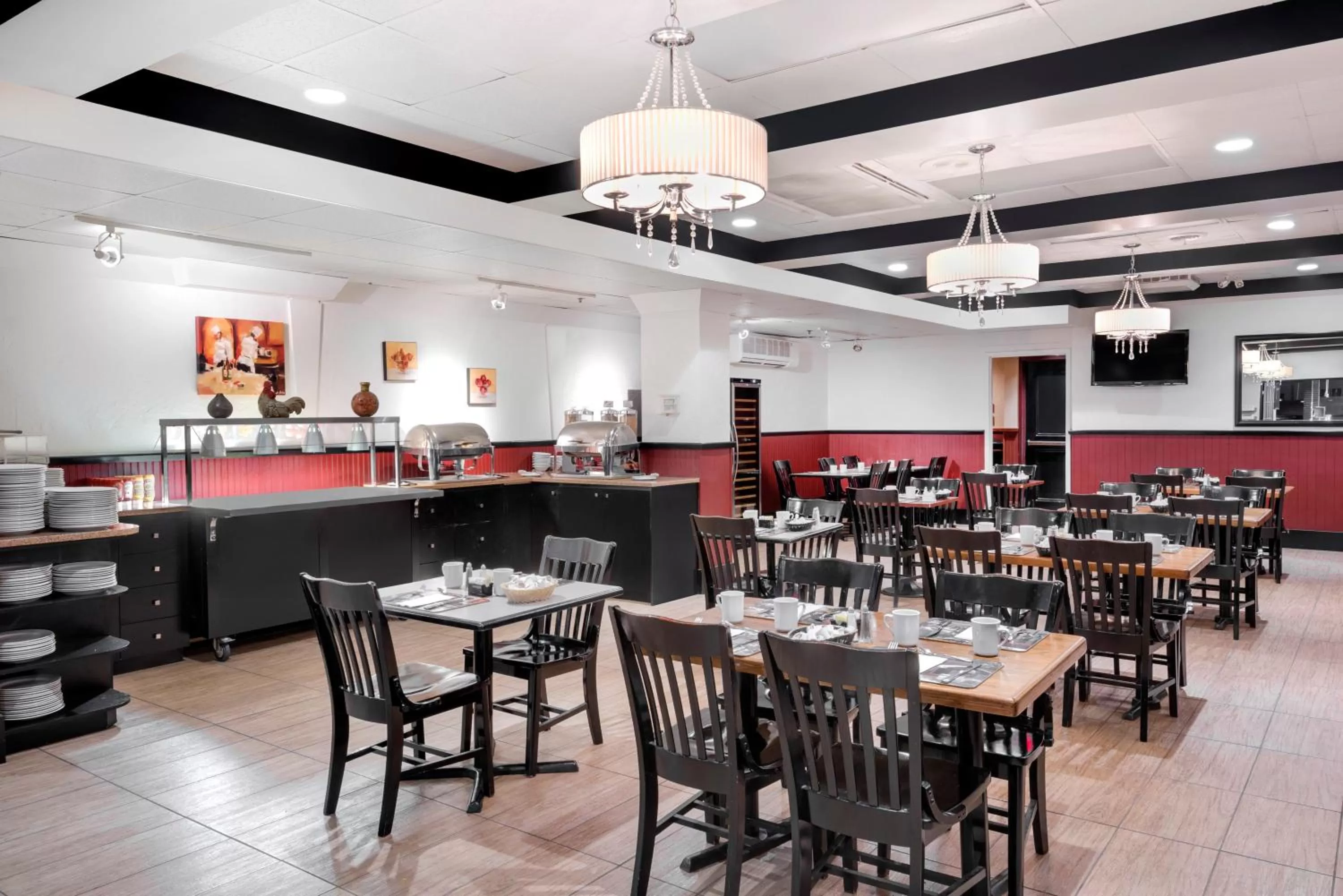 Restaurant/places to eat in Ramada Plaza by Wyndham Gatineau/Manoir du Casino