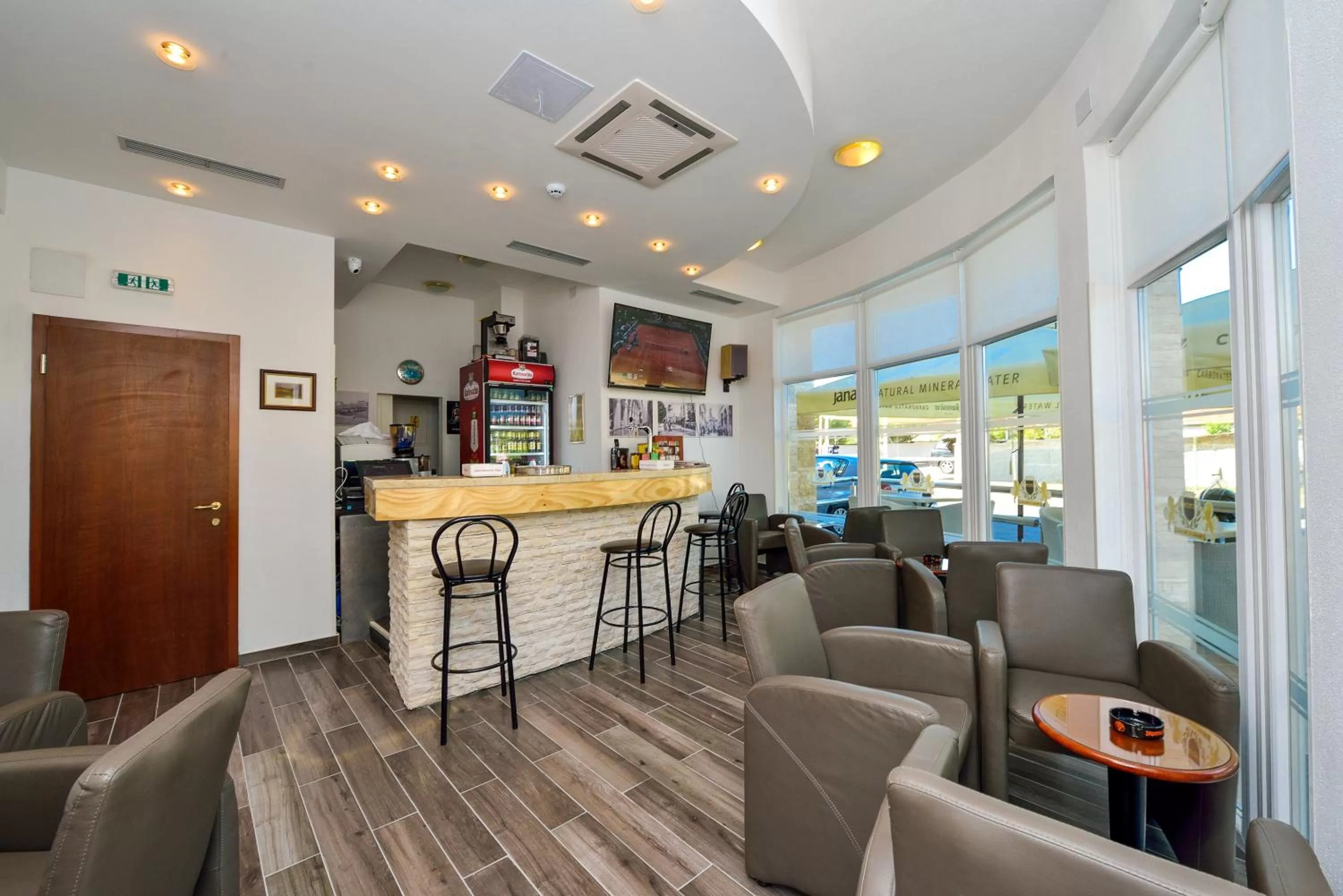 Lounge or bar in Hotel ZaDar
