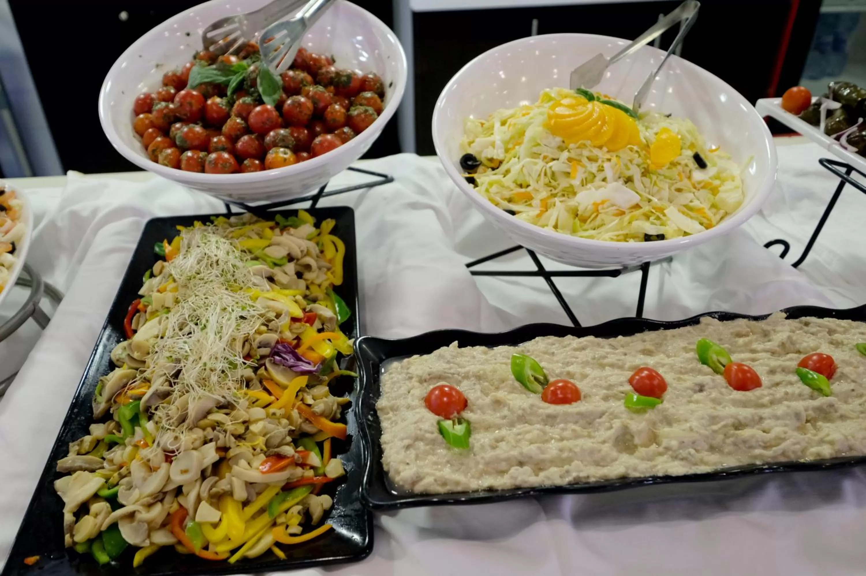 Food and drinks in Ambassador City Hotel - Bethlehem