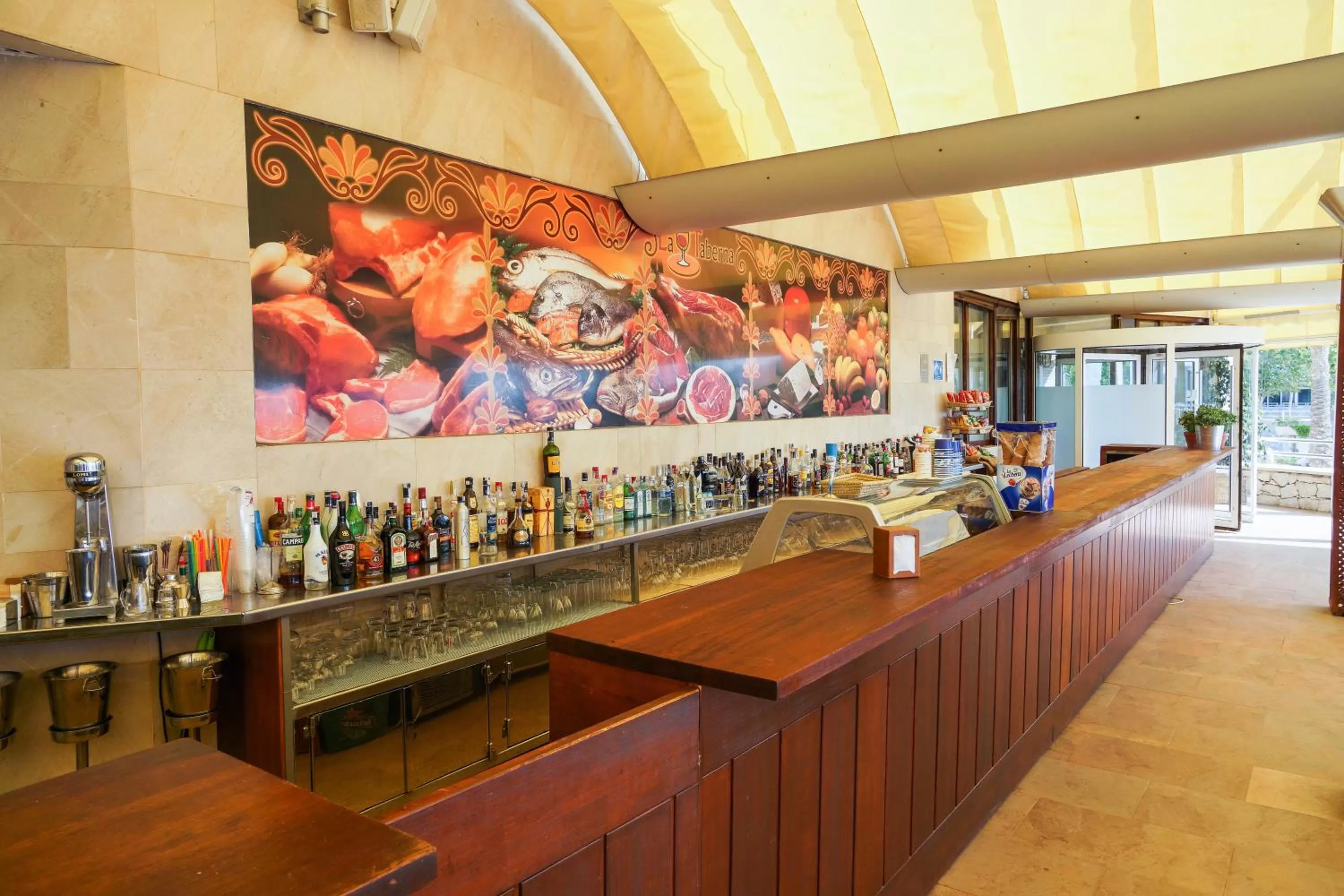 Lounge or bar in Senator Águilas