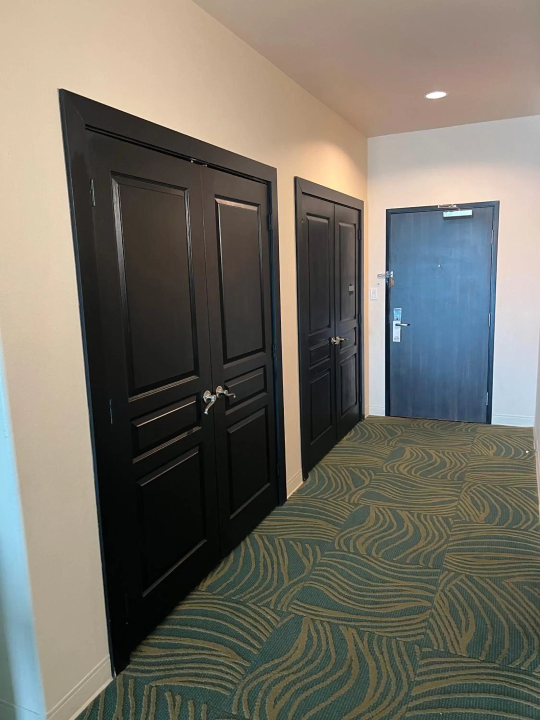 Sunchase Inn & Suites