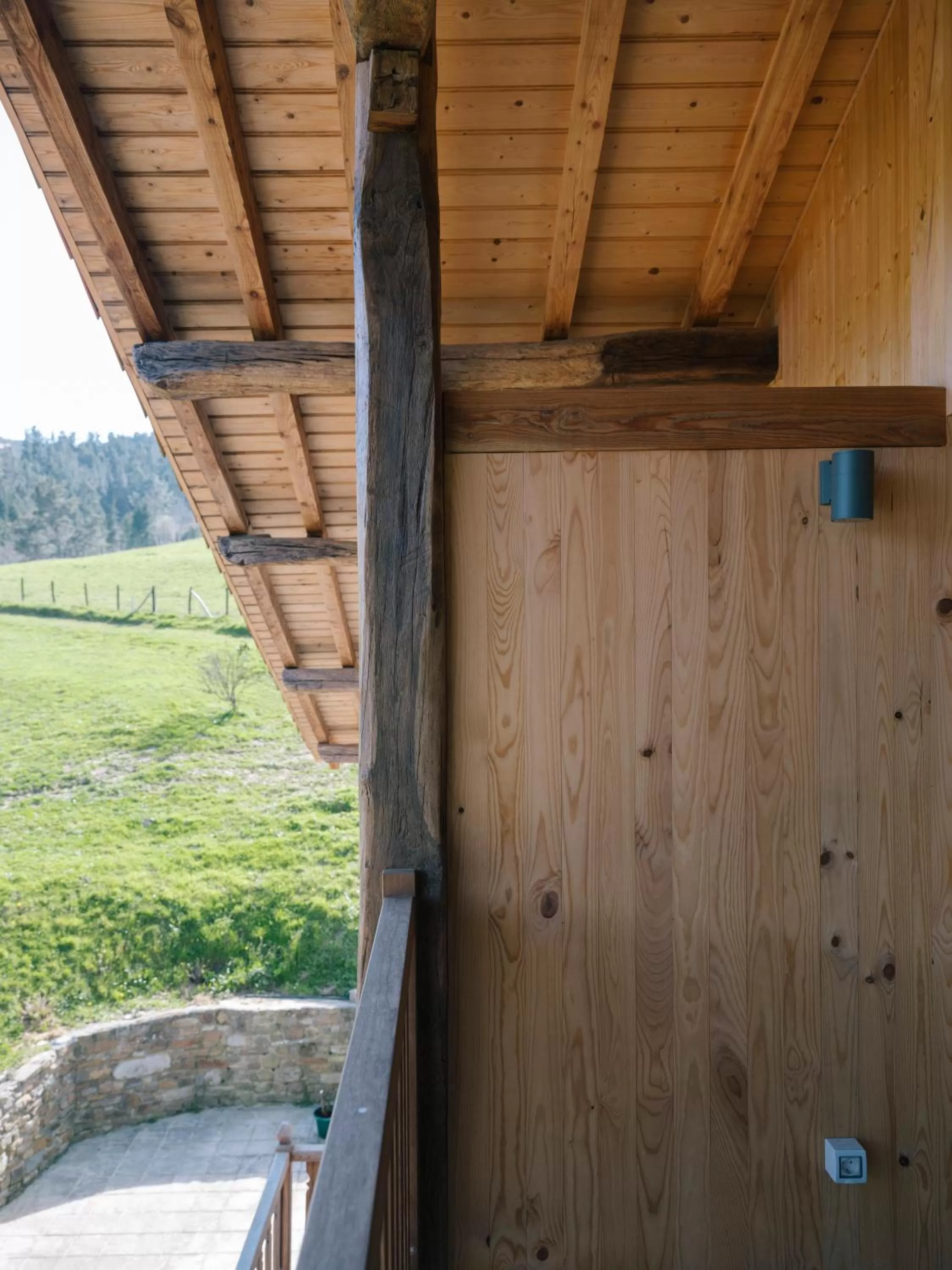 Garden view in Hotel Nafarrola - Gastronomy & Wine