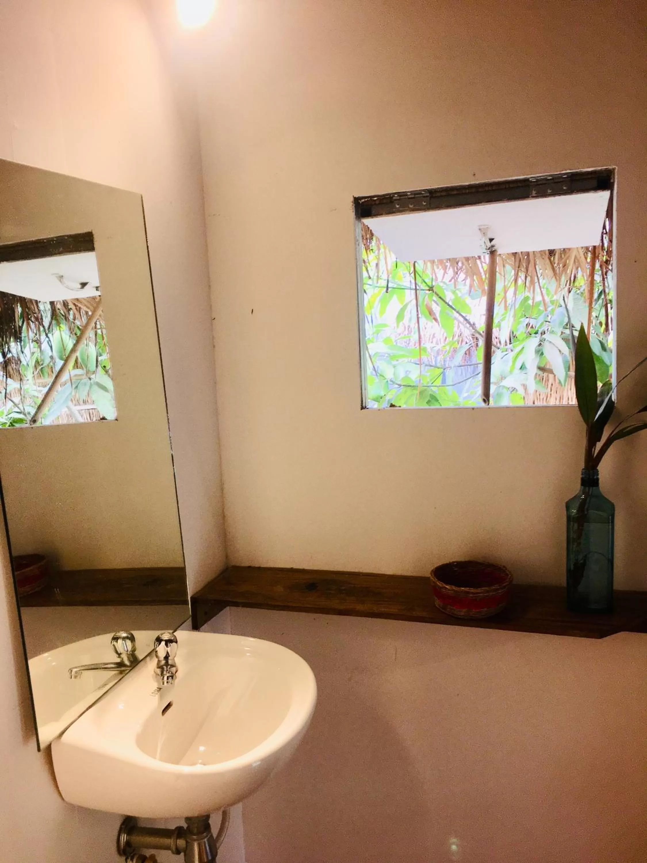 Bathroom in Kampot Cabana