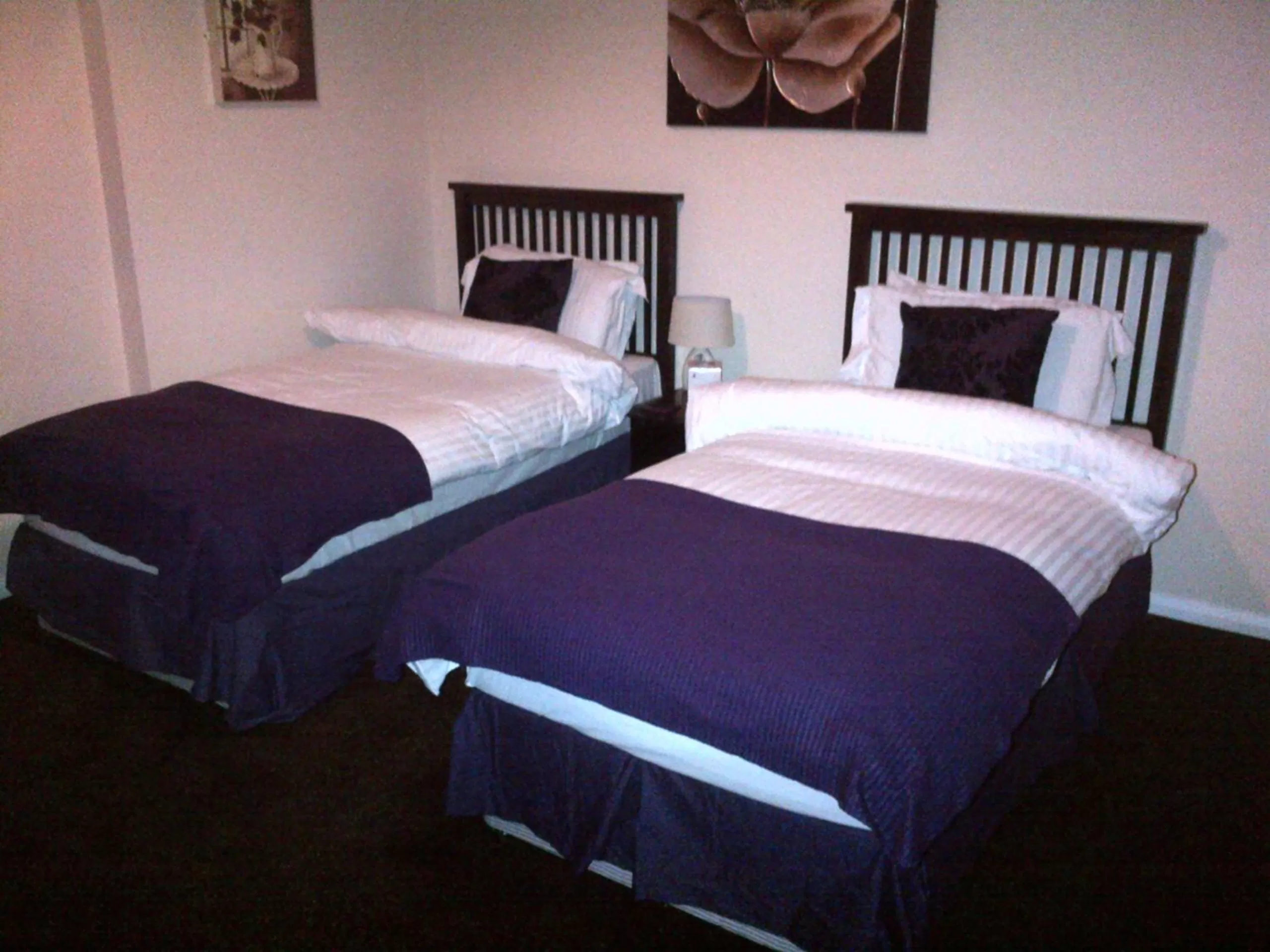 Bed in Grove House Hotel