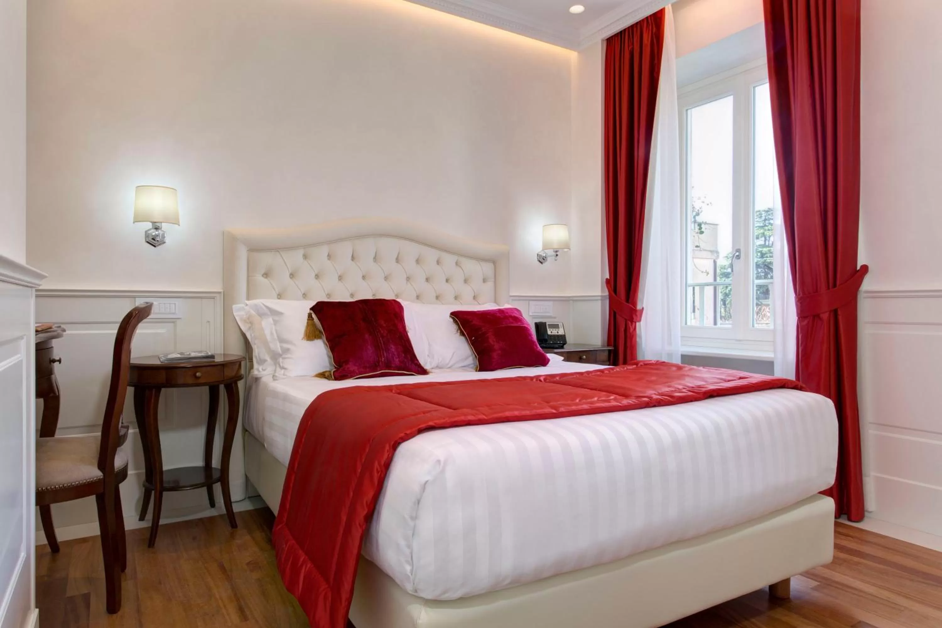 Bedroom, Bed in Hotel Degli Artisti