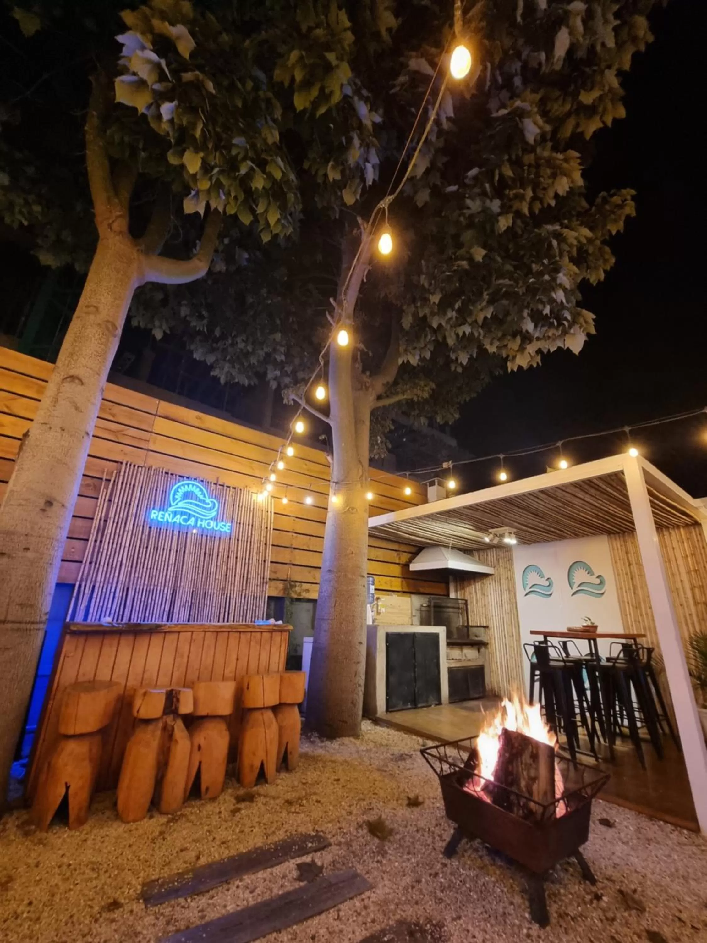 Patio in Reñaca House Bed & Breakfast