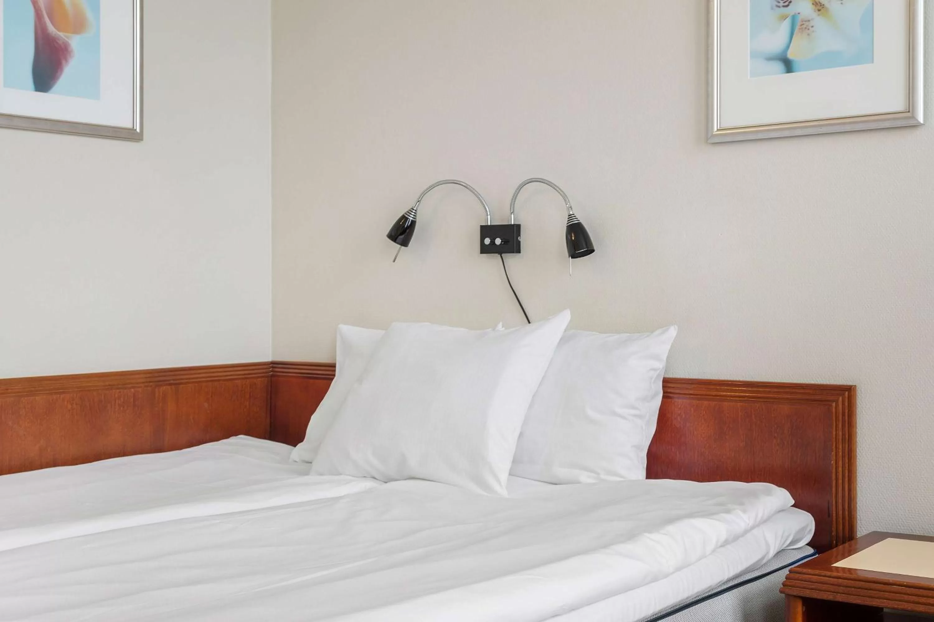 Bedroom, Bed in Best Western Tidbloms Hotel