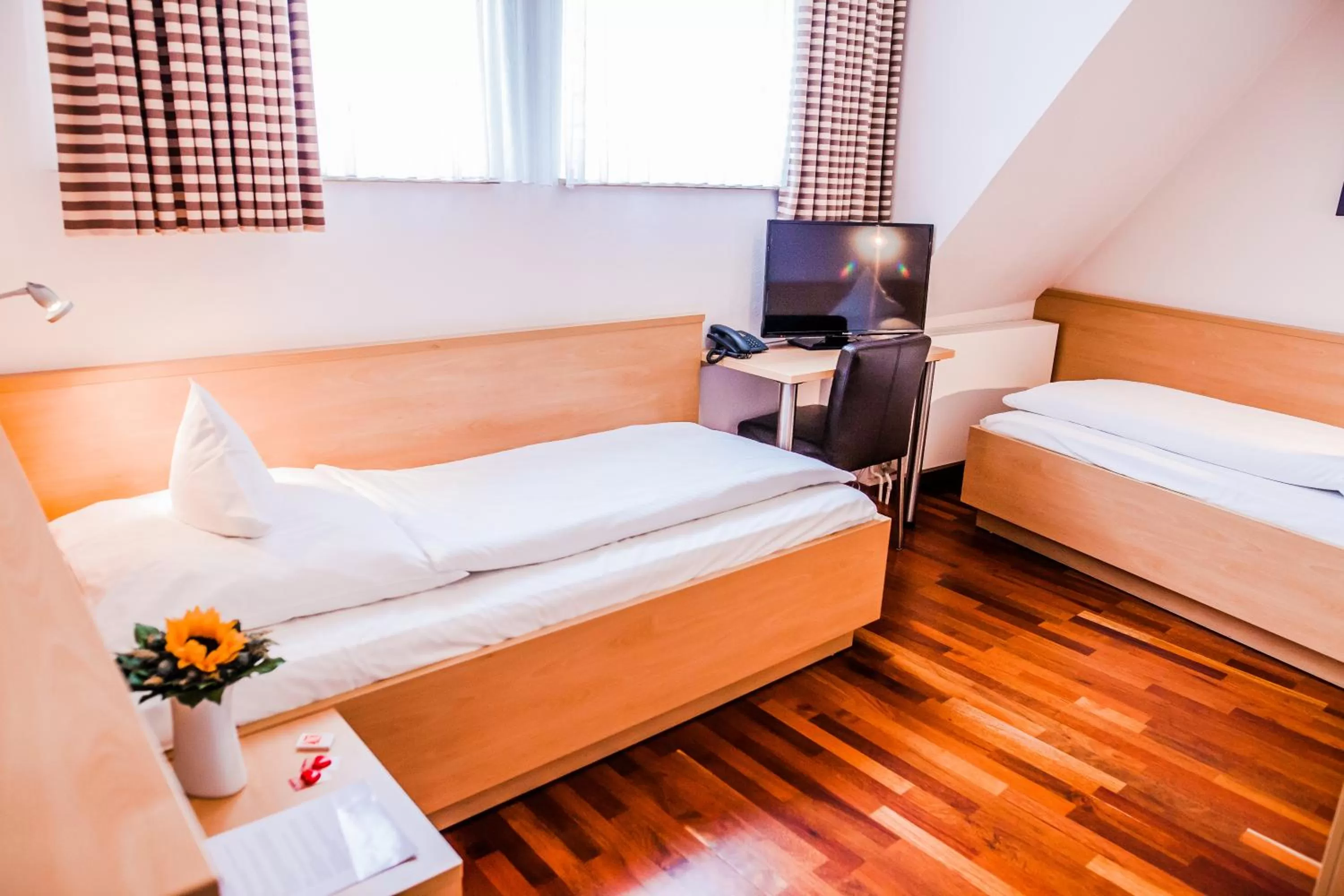 Photo of the whole room, Bed in Hotel Martinihof