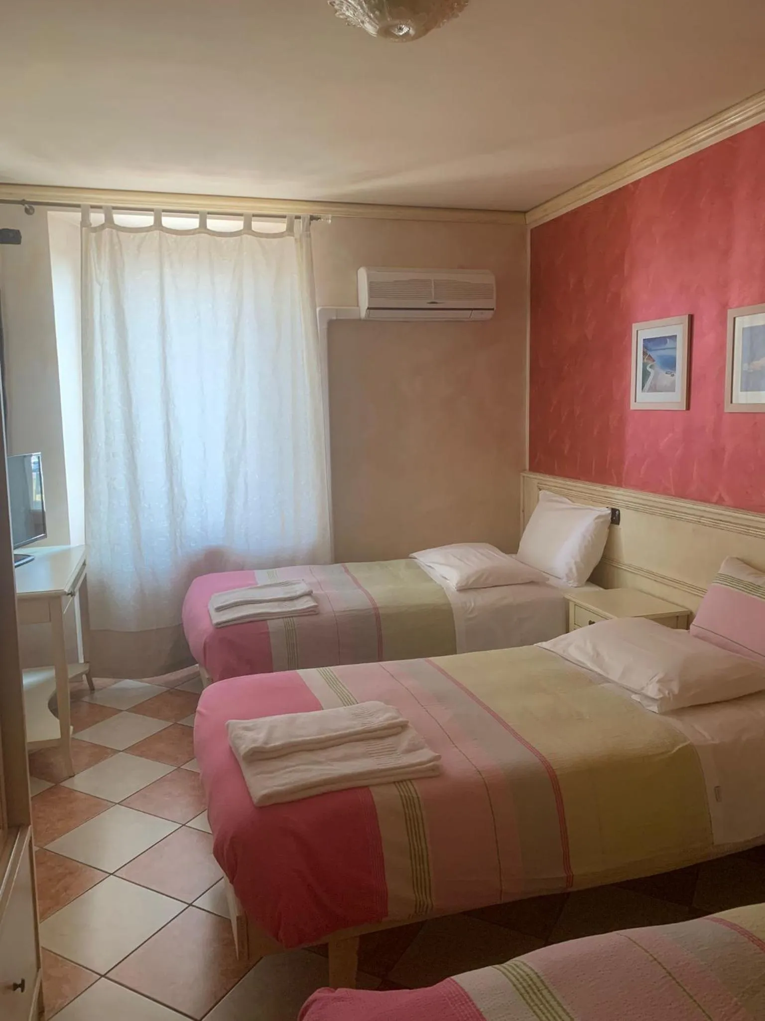 Bed in Hotel Due Colonne