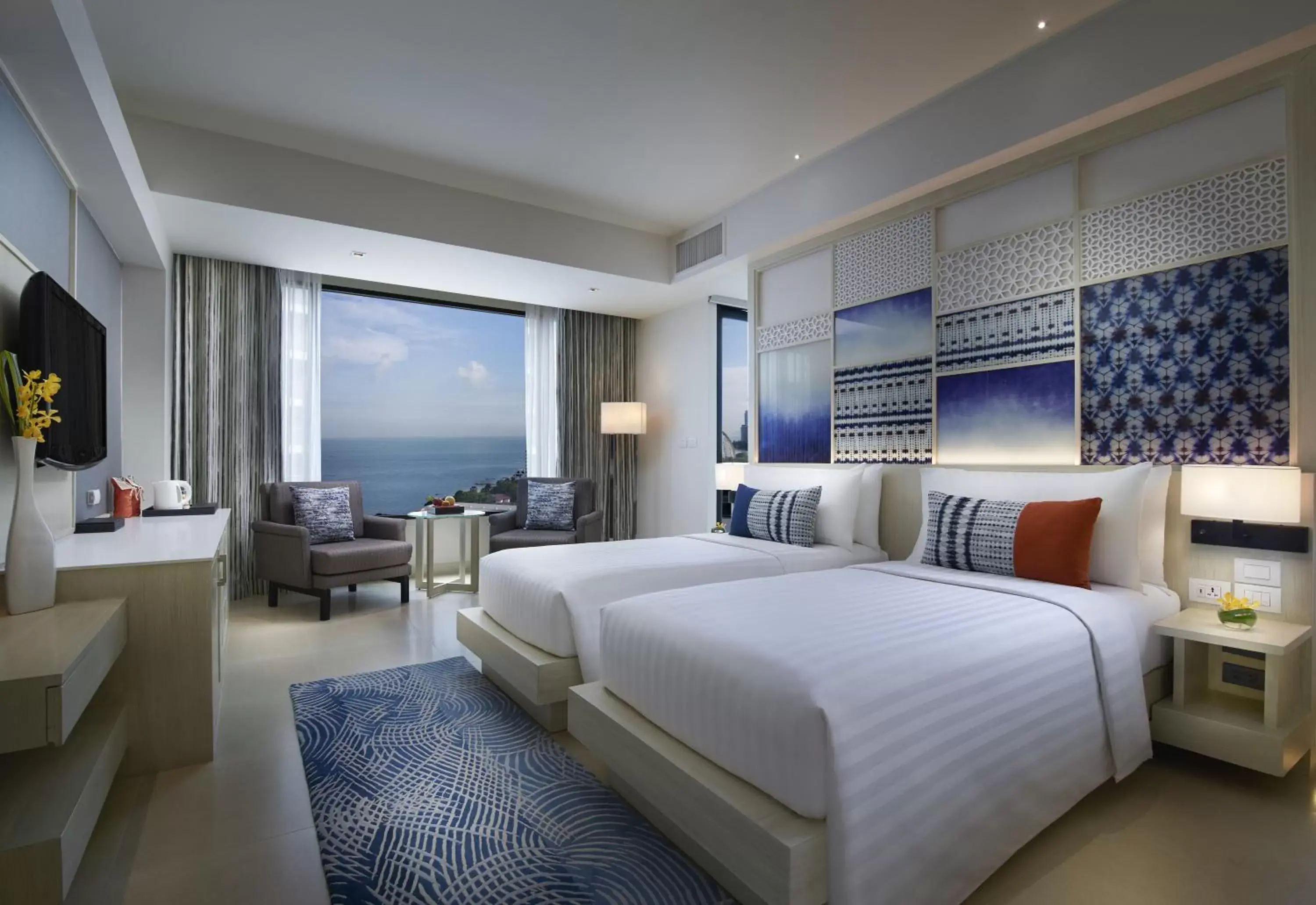 Deluxe Twin Room with Sea View in Amari Pattaya Deluxe Twin Room with Sea View in Amari Pattaya