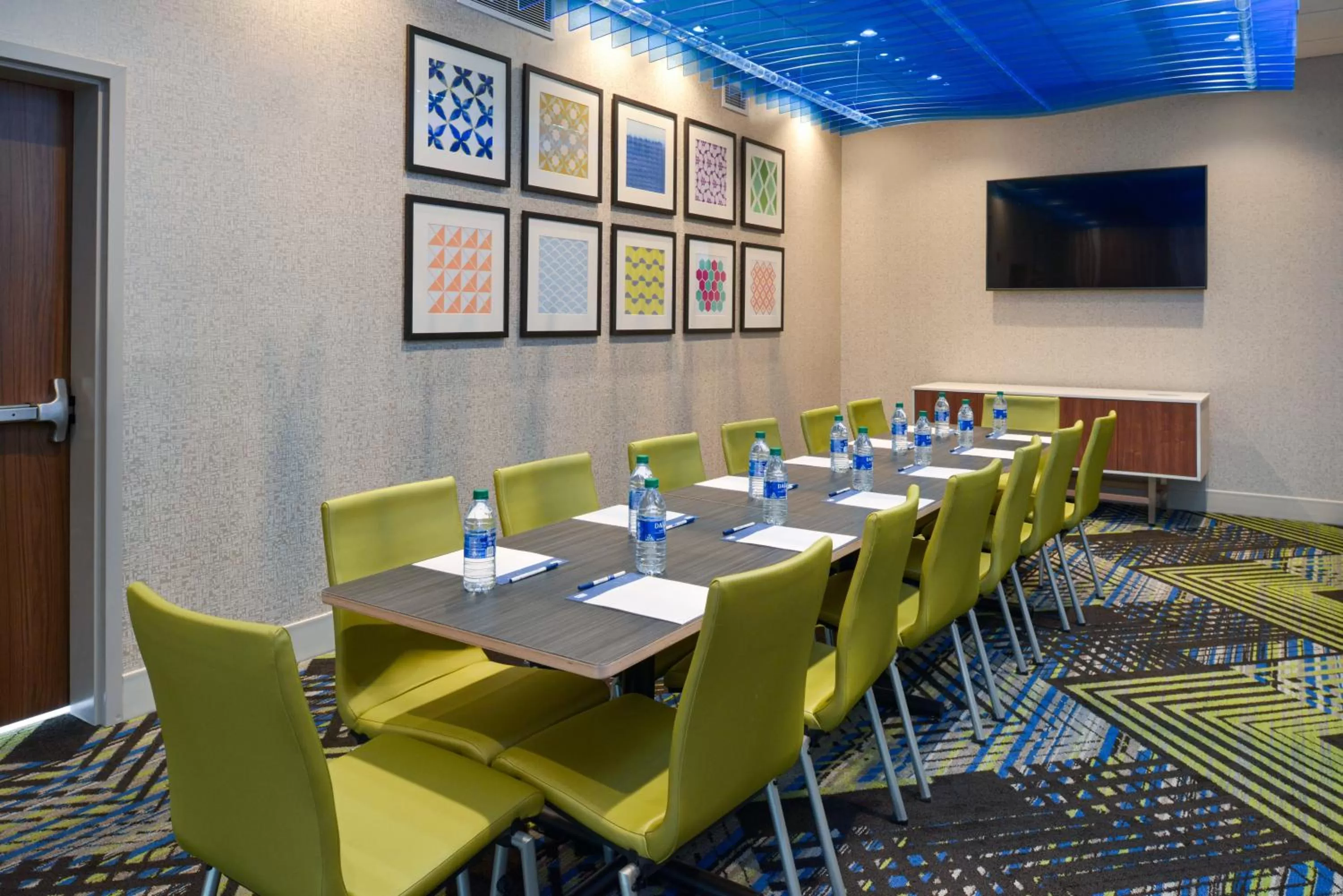 Meeting/conference room in Holiday Inn Express & Suites - Elko by IHG