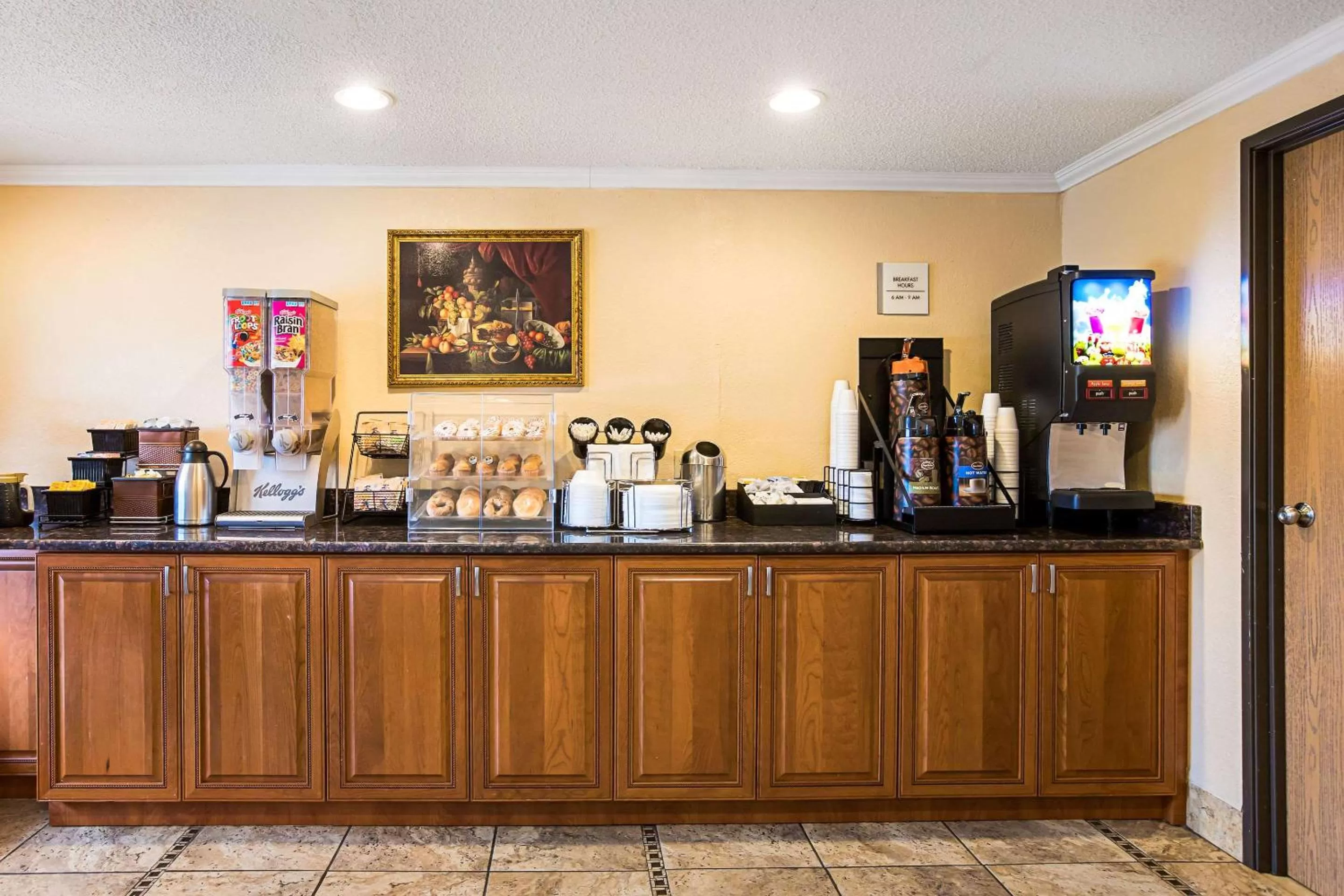 Restaurant/places to eat in Rodeway Inn Metro Airport