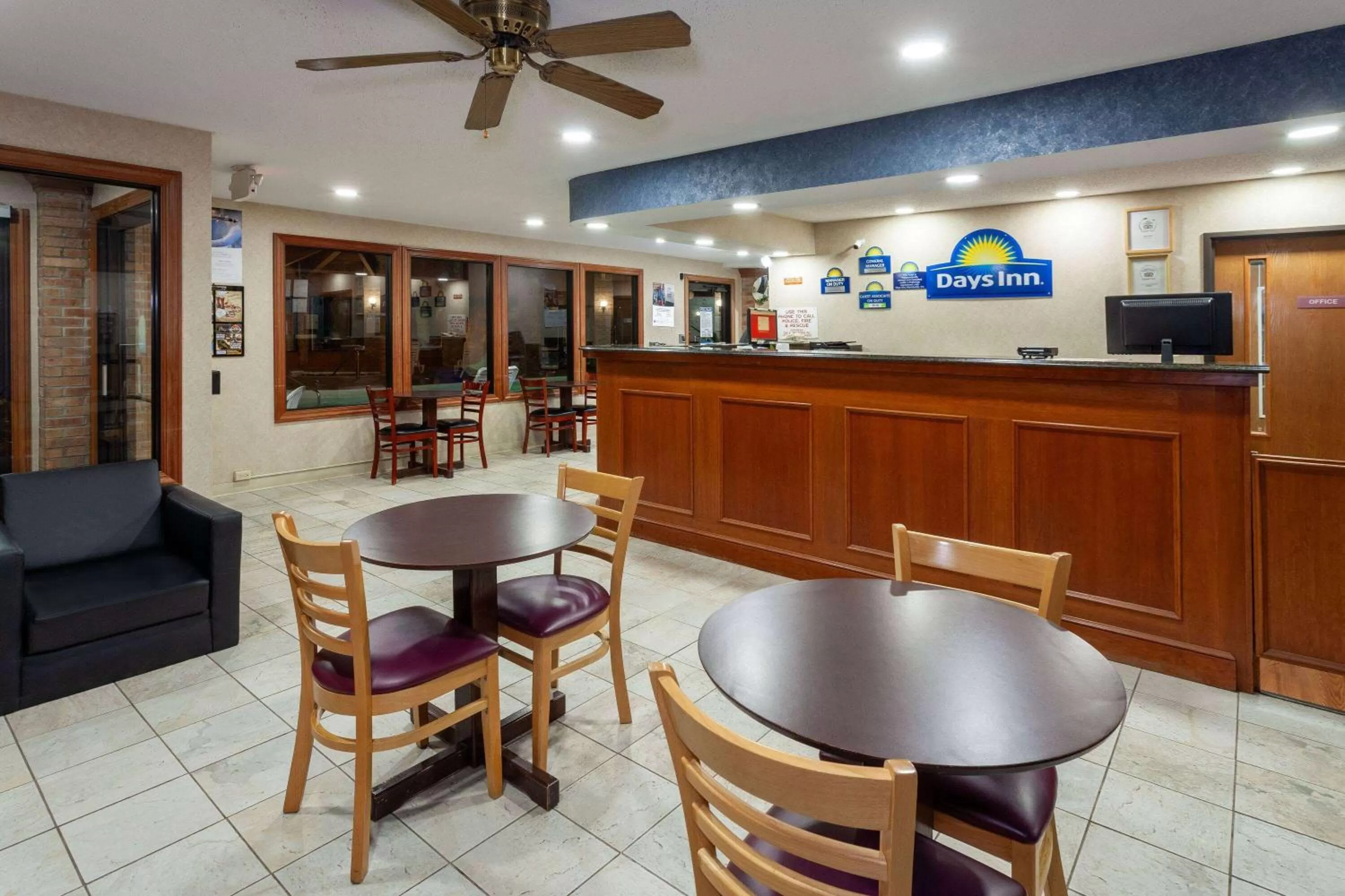Lobby or reception in Days Inn by Wyndham Wooster