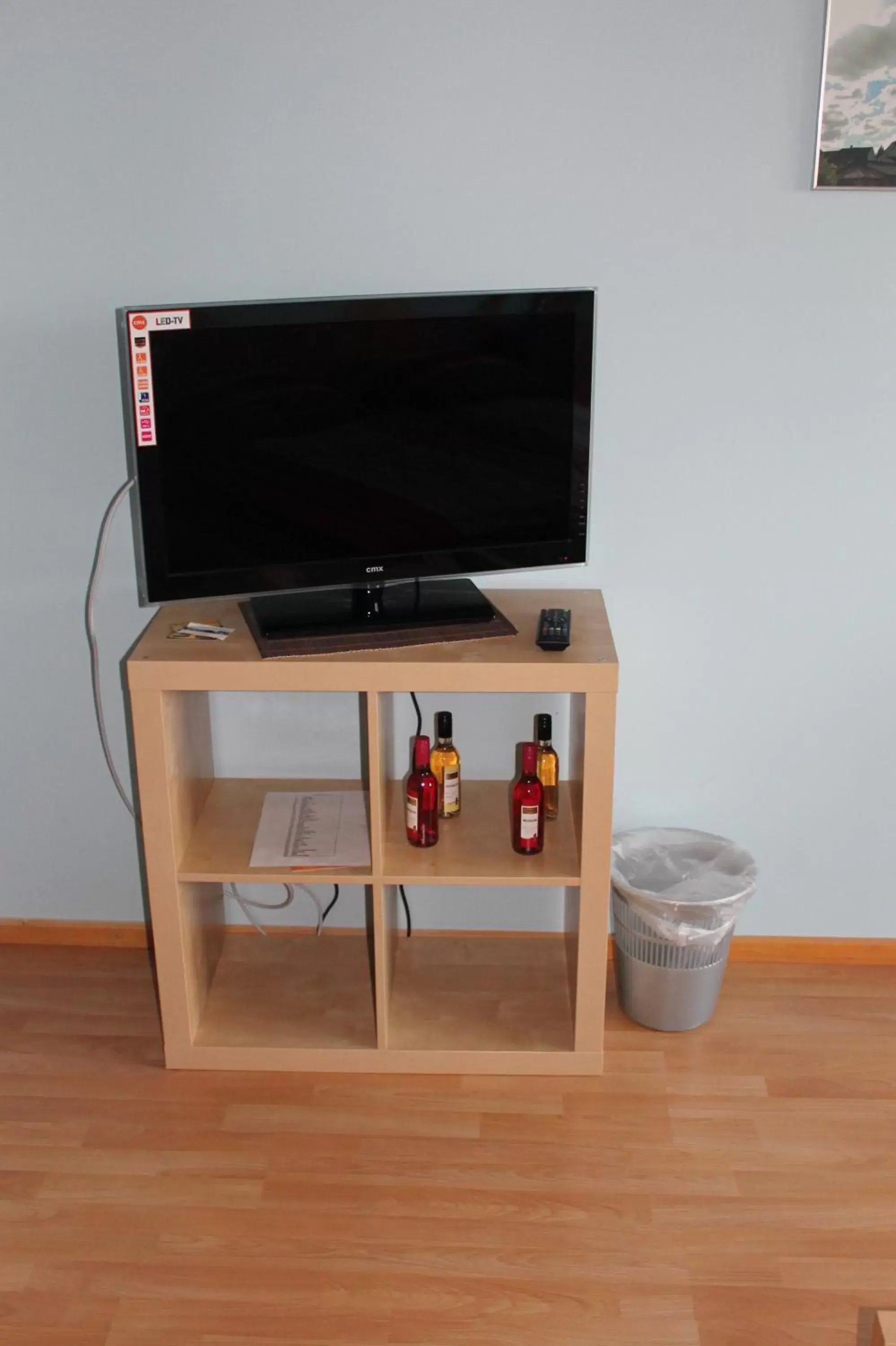 Budget Double Room in Hotel Birten Budget Double Room in Hotel Birten