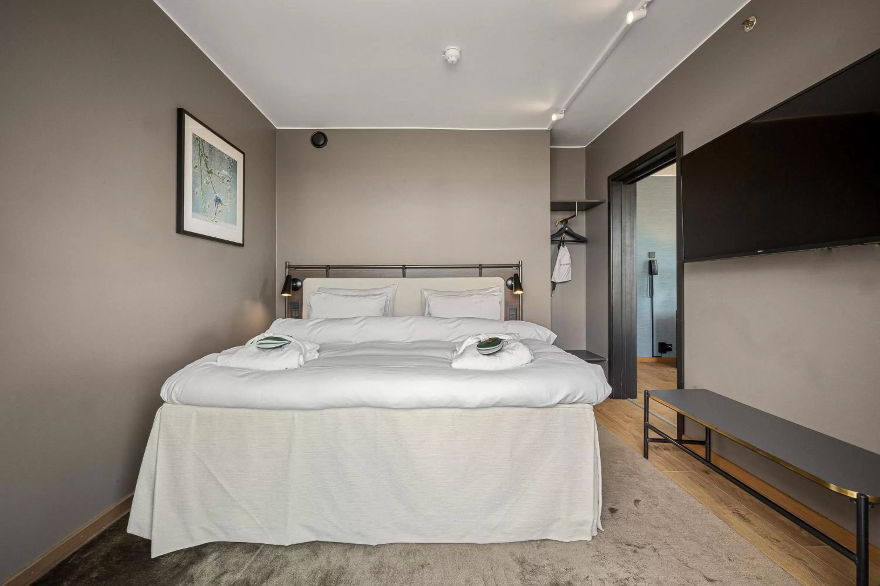 Bed in Lily Country Club