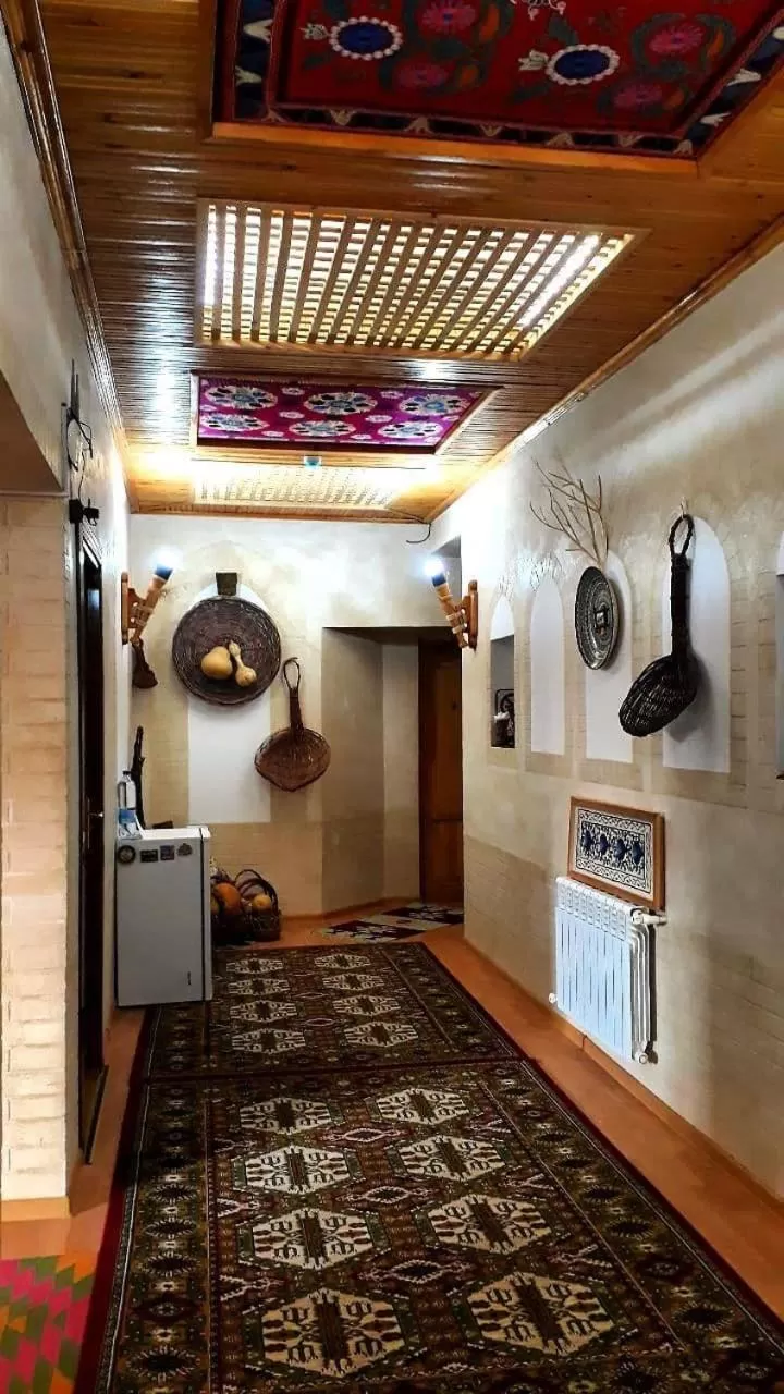 Lobby/Reception in Zukhro Boutique Hotel