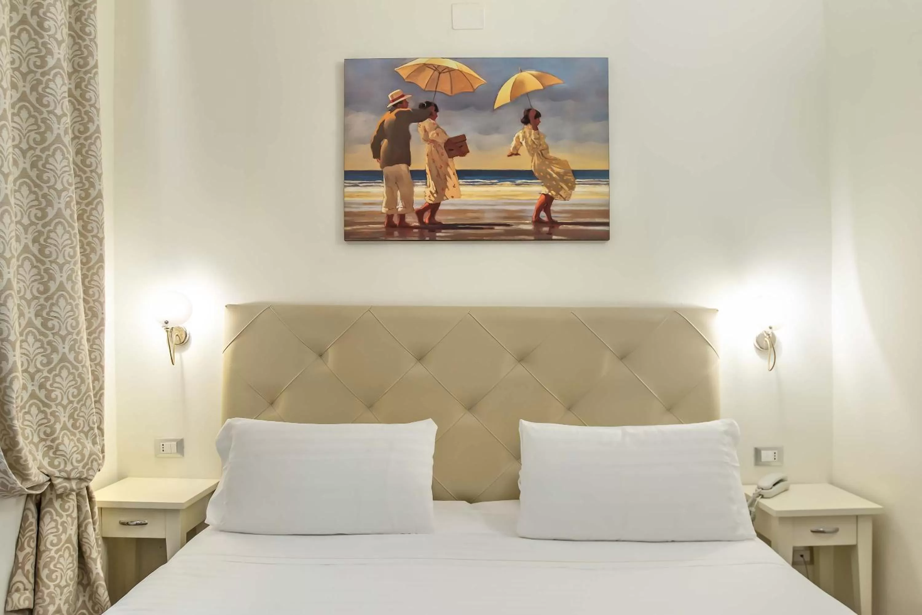 Bed in Hotel Accademia