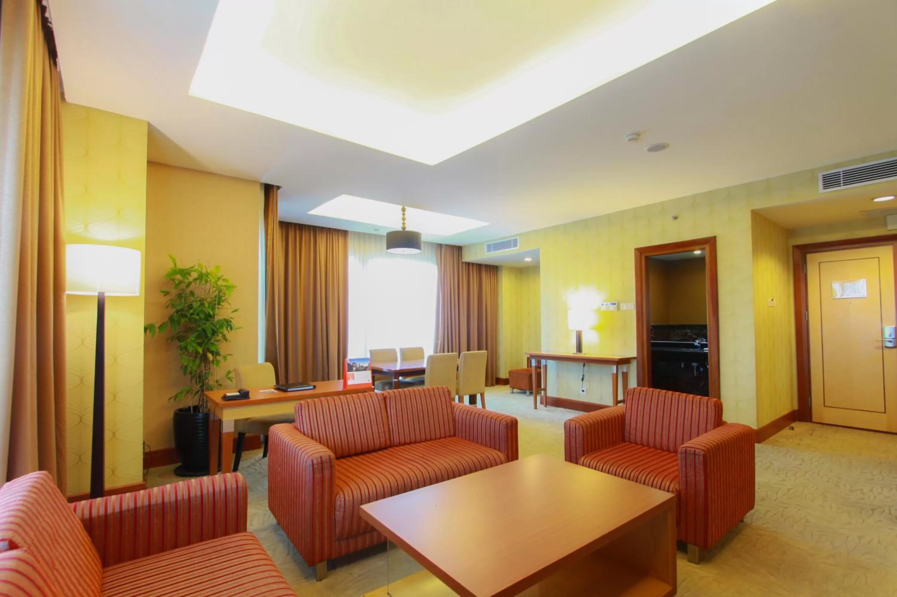 Living room in Swiss-Belhotel Maleosan Manado