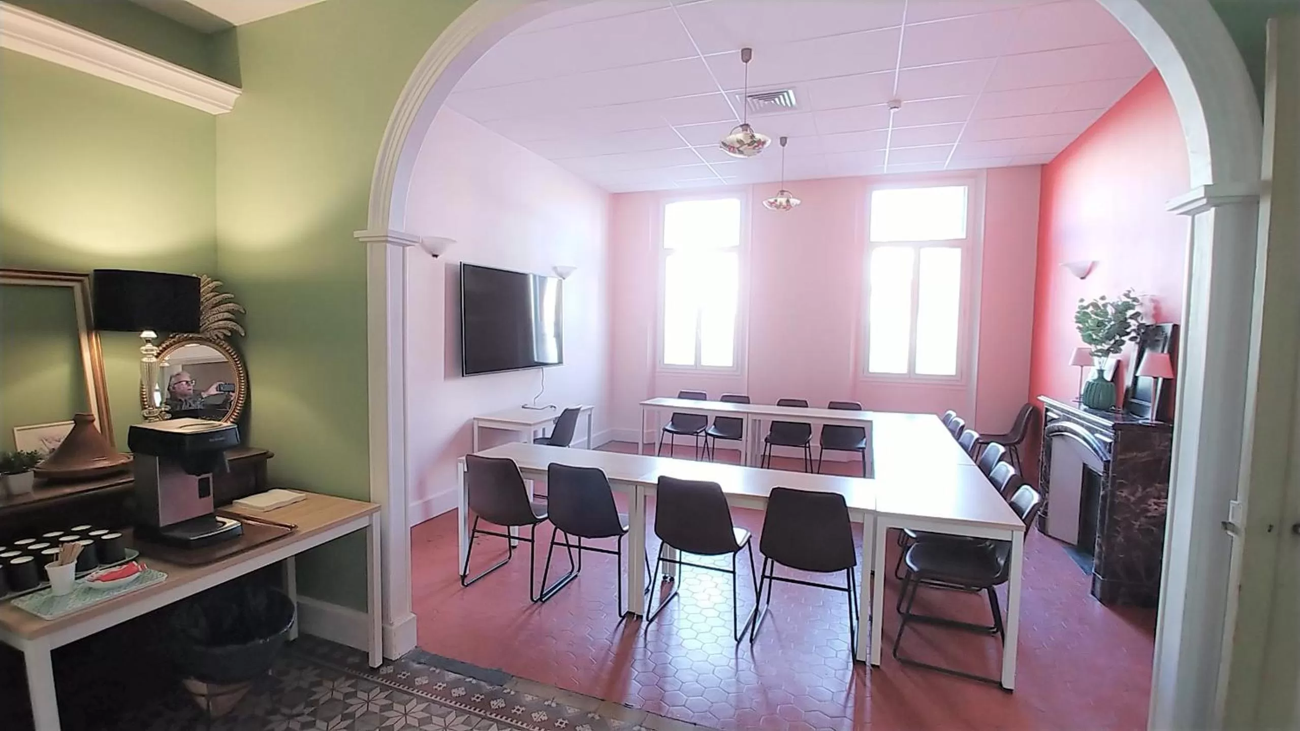 Meeting/conference room in Hôtel Le Victoria