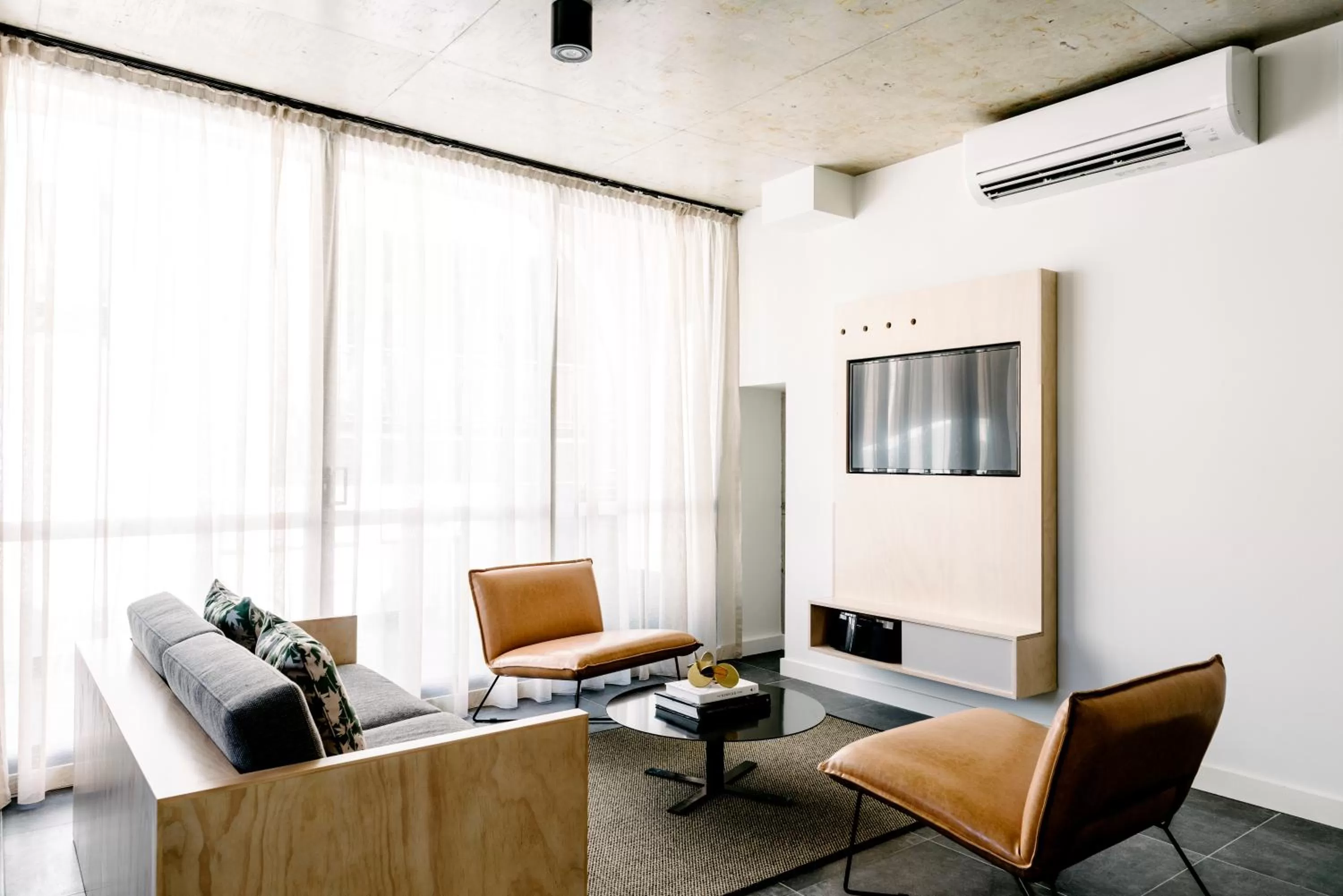 Living room in Veriu Broadway