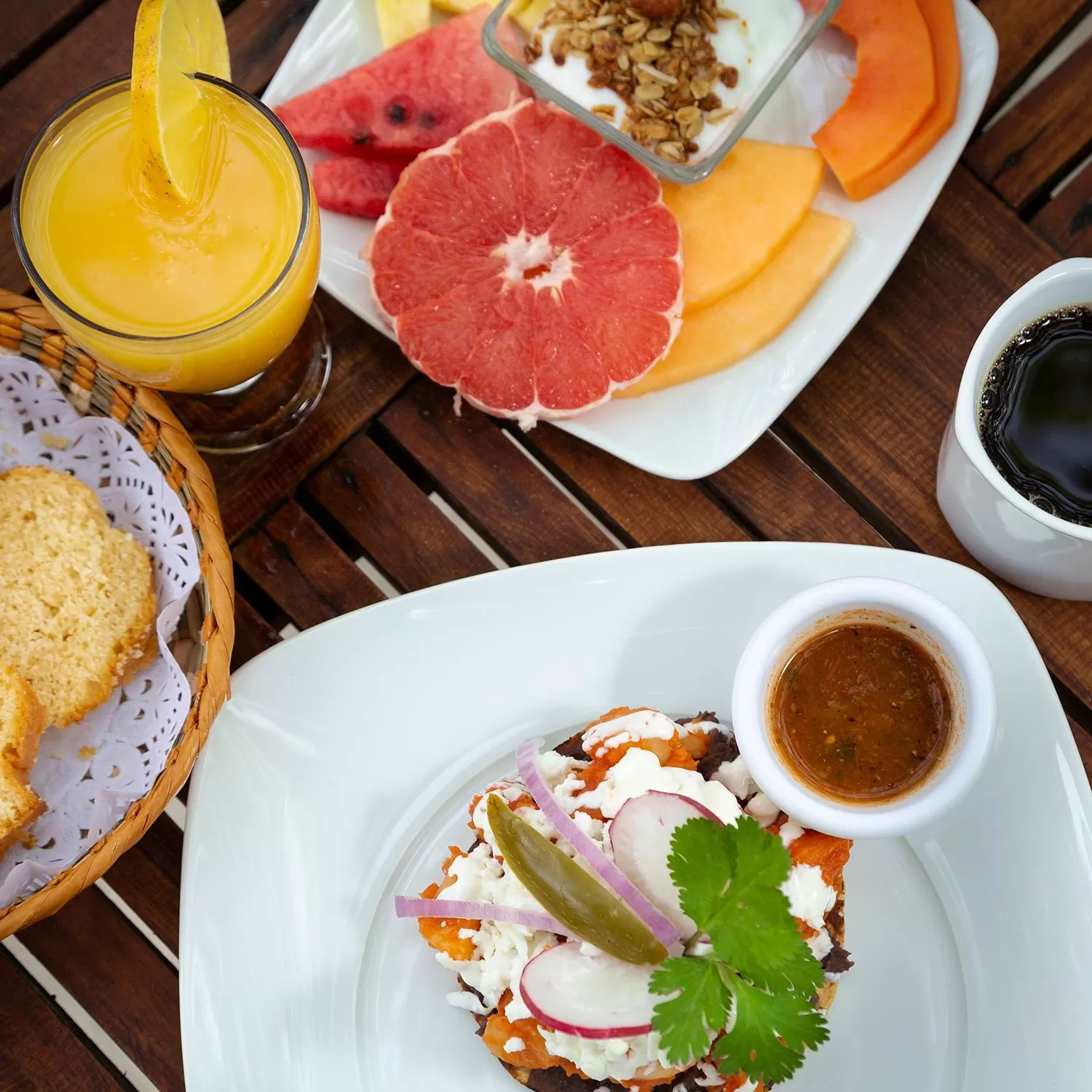 Breakfast in Hotel Amar Inn