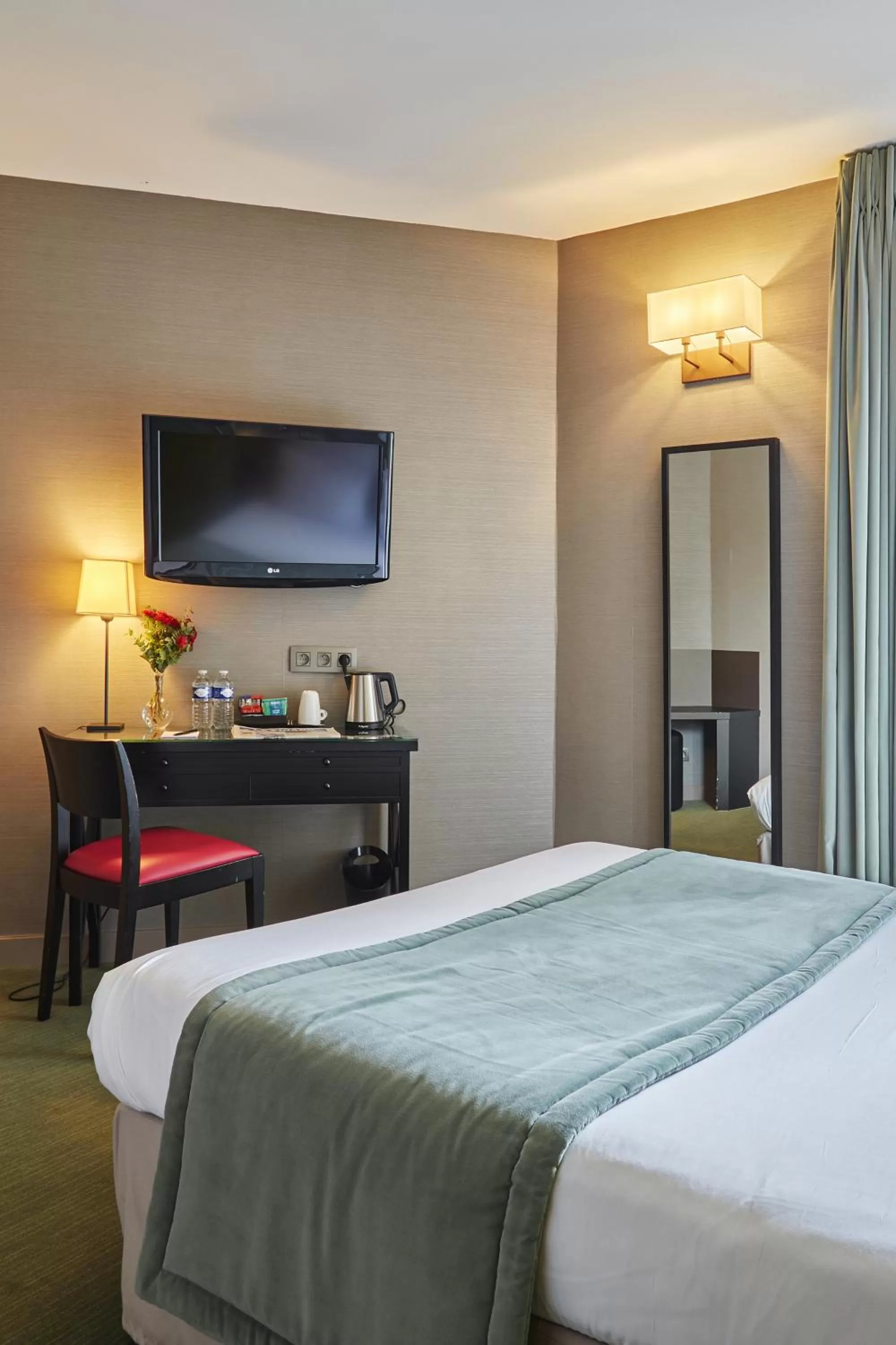 Bed in Hôtel Orchidée