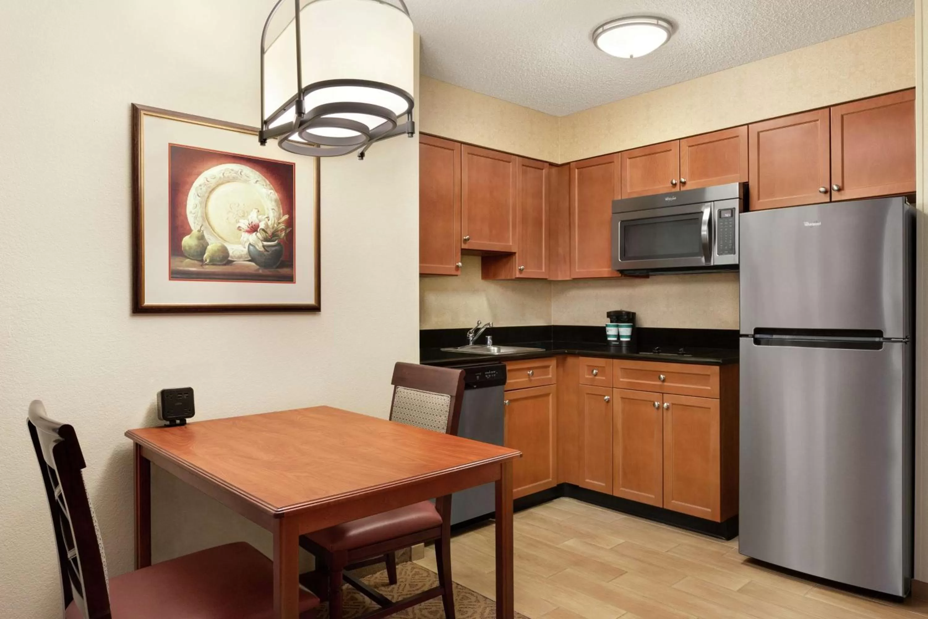Kitchen or kitchenette in Homewood Suites by Hilton Dallas-Park Central Area