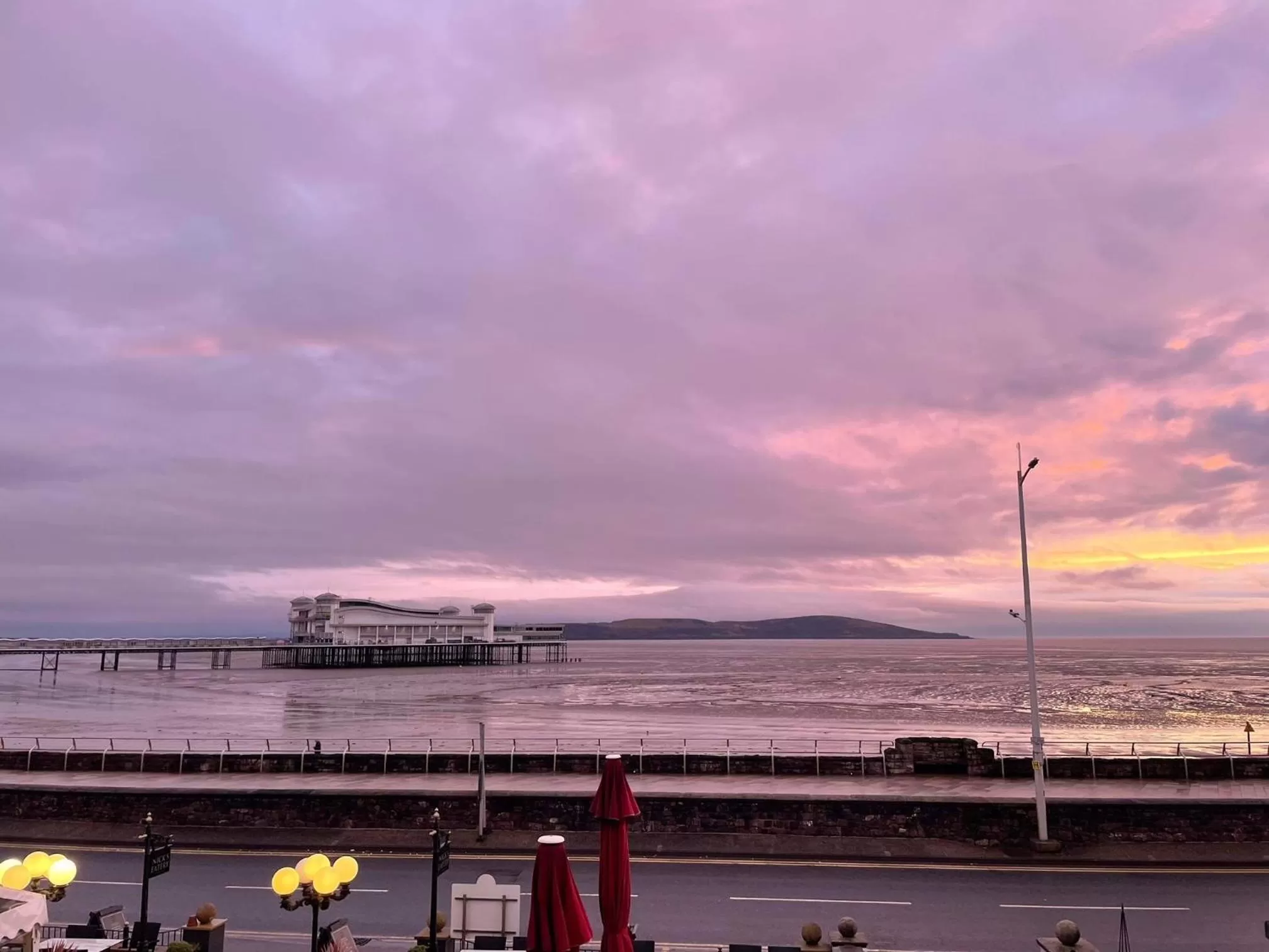 Sea view in Bay view rooms at Mentone Hotel