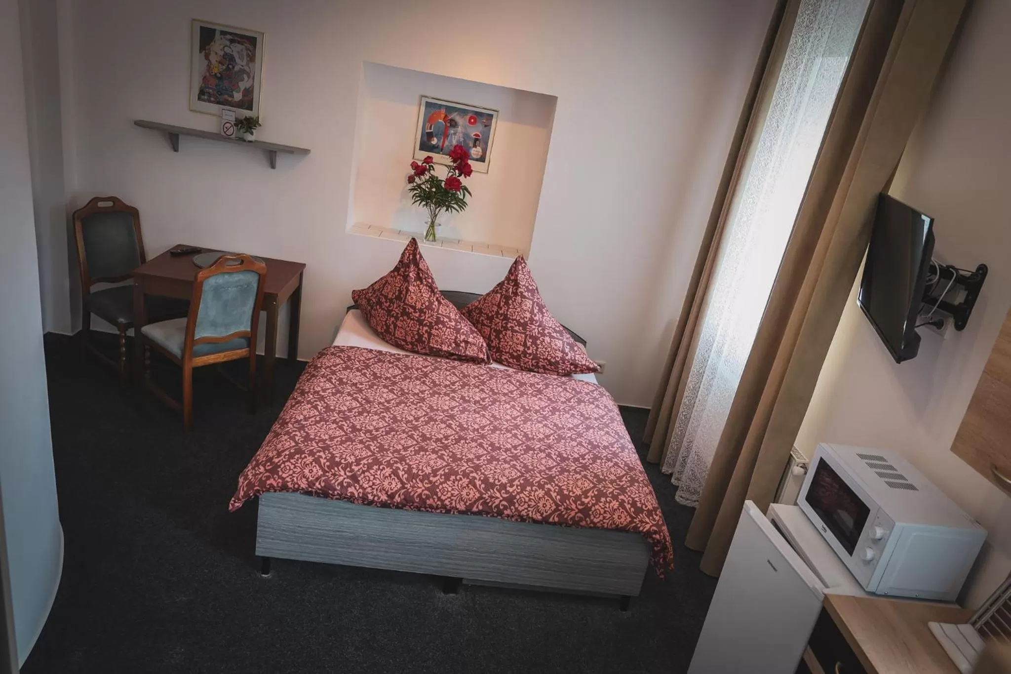 Bed in Hotel Apartment Faraon