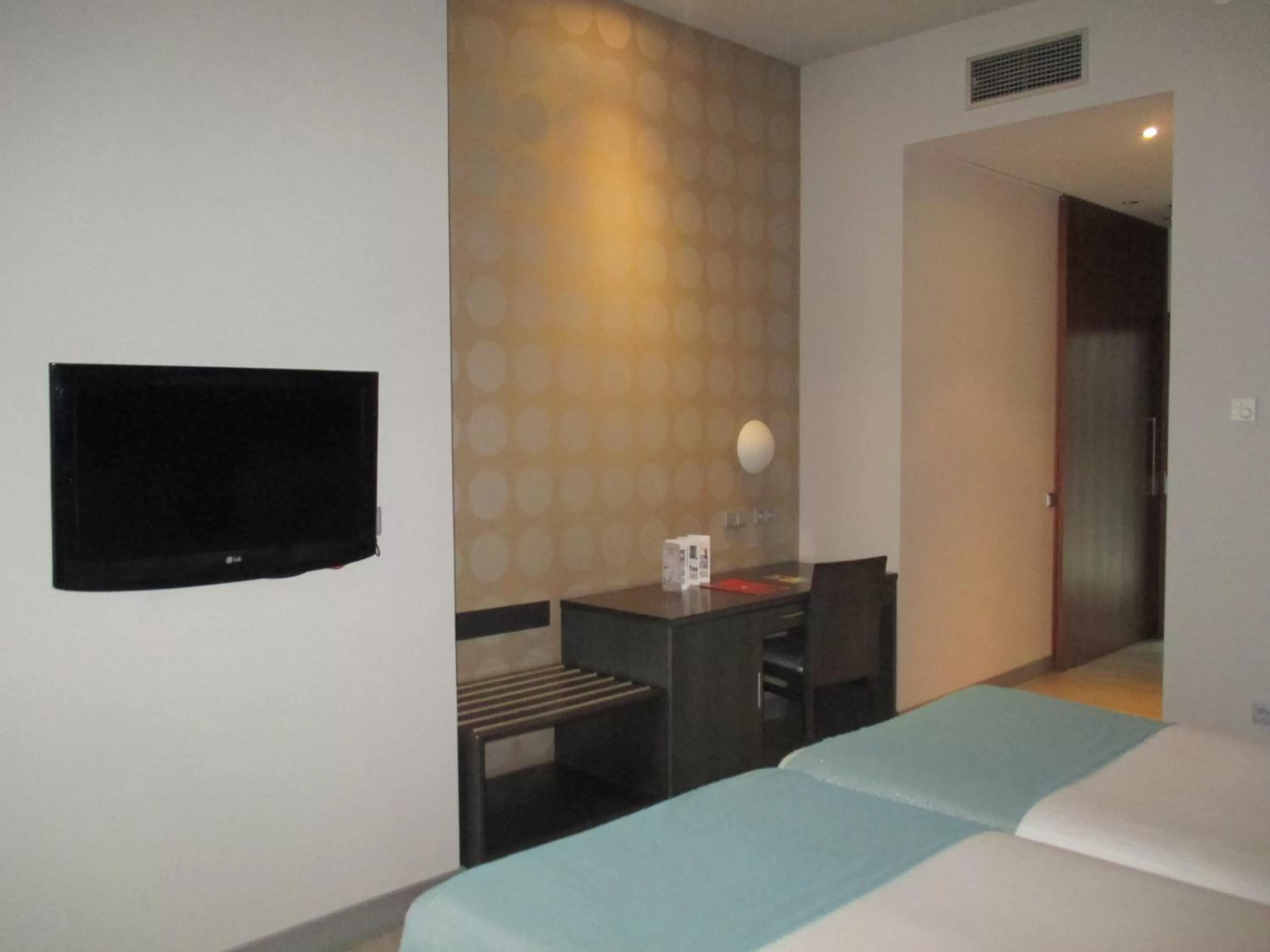 Decorative detail, Bed in Hotel Ciudad de Ponferrada, Ascend Hotel Collection