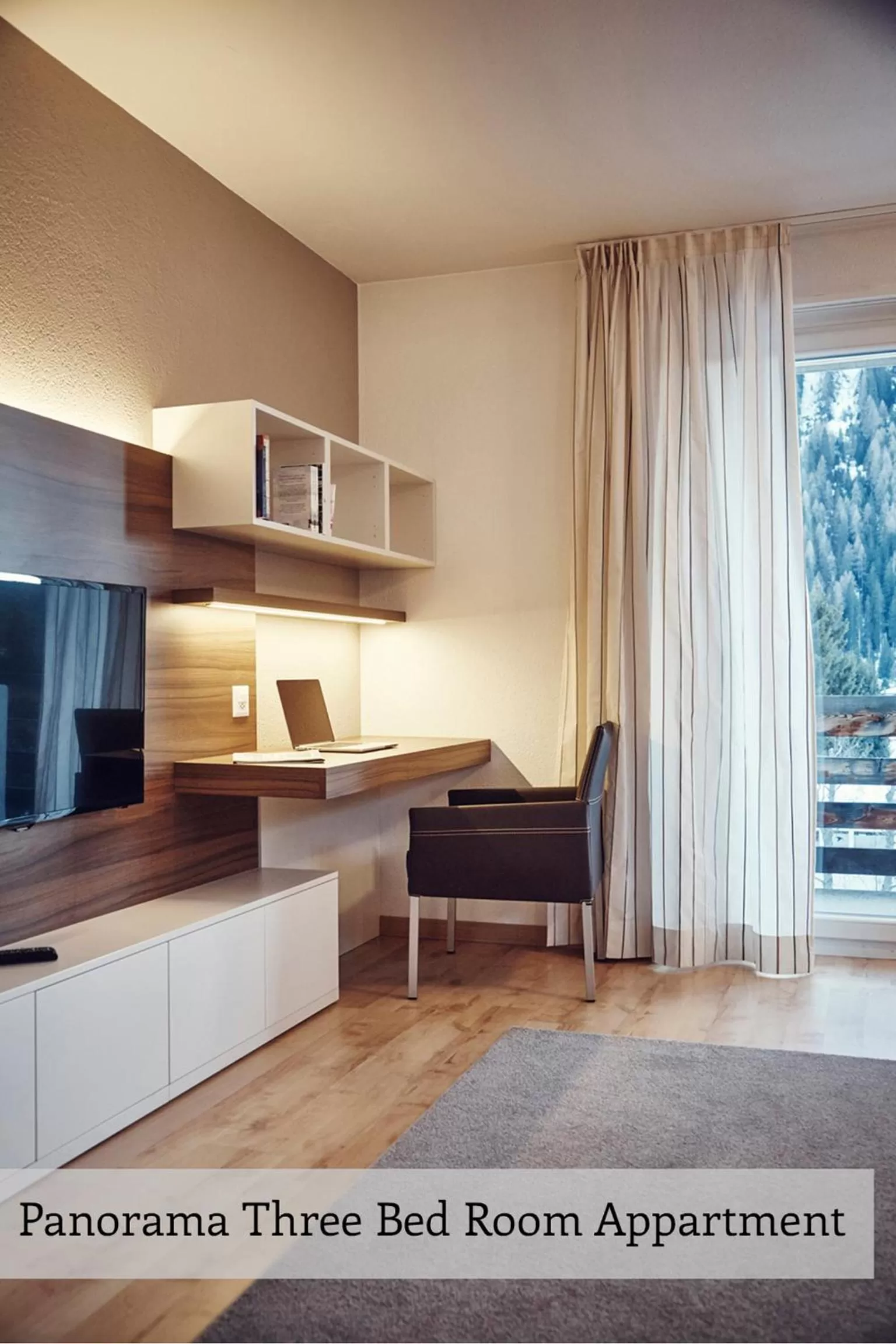 TV and multimedia, Bed in Serviced Apartments by Solaria