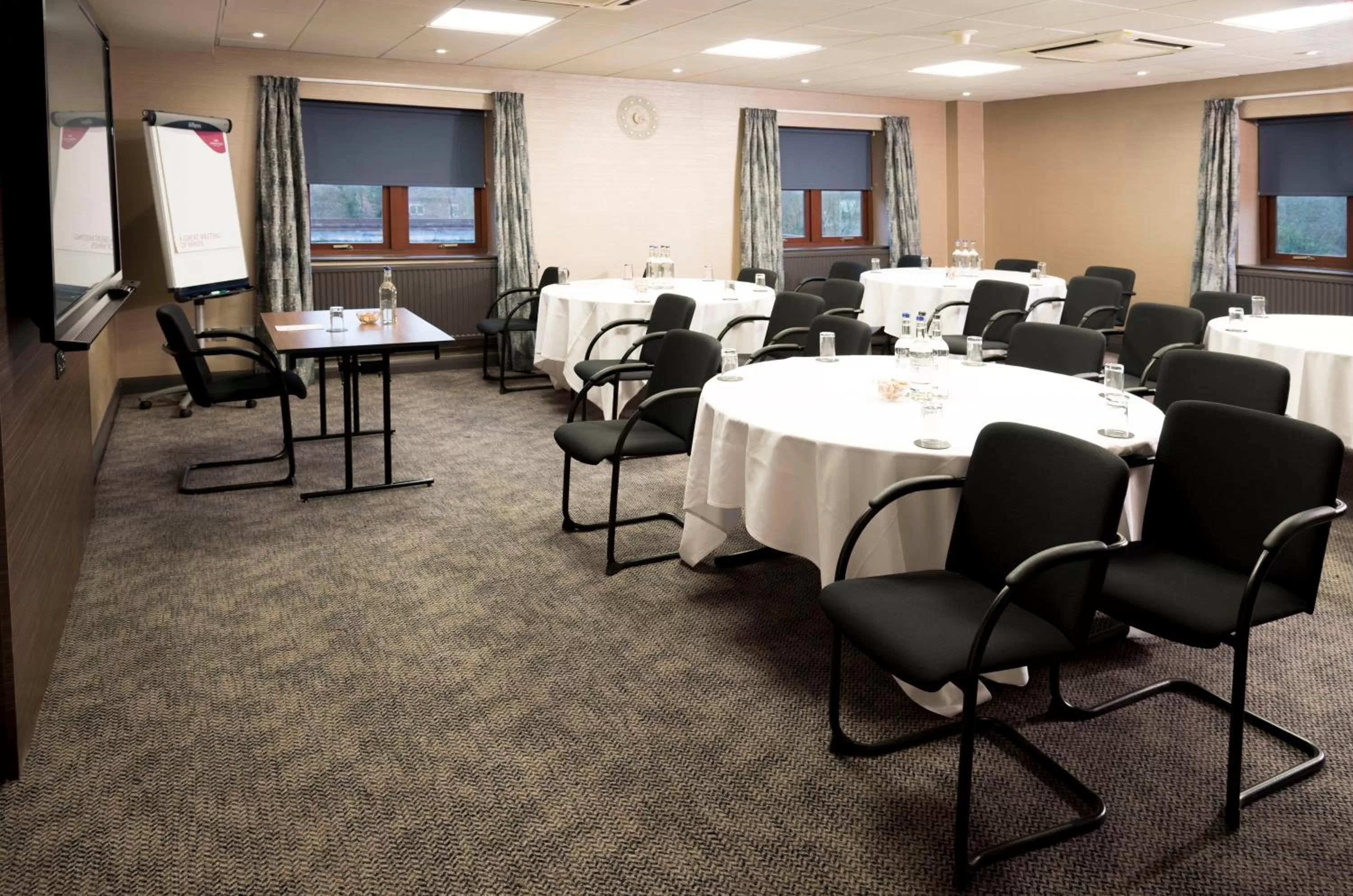Business facilities in Crowne Plaza Solihull by IHG