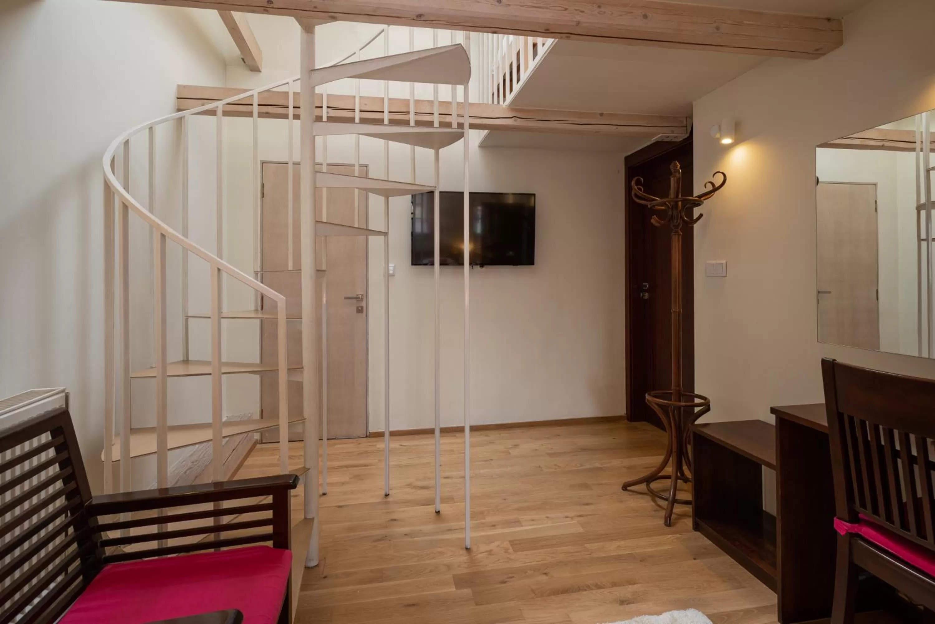 TV and multimedia in Hotel Beskid