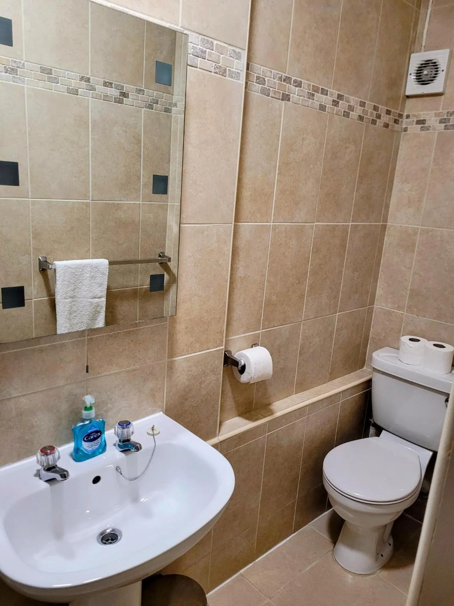 Bathroom in Wheal Tor Hotel & Glamping