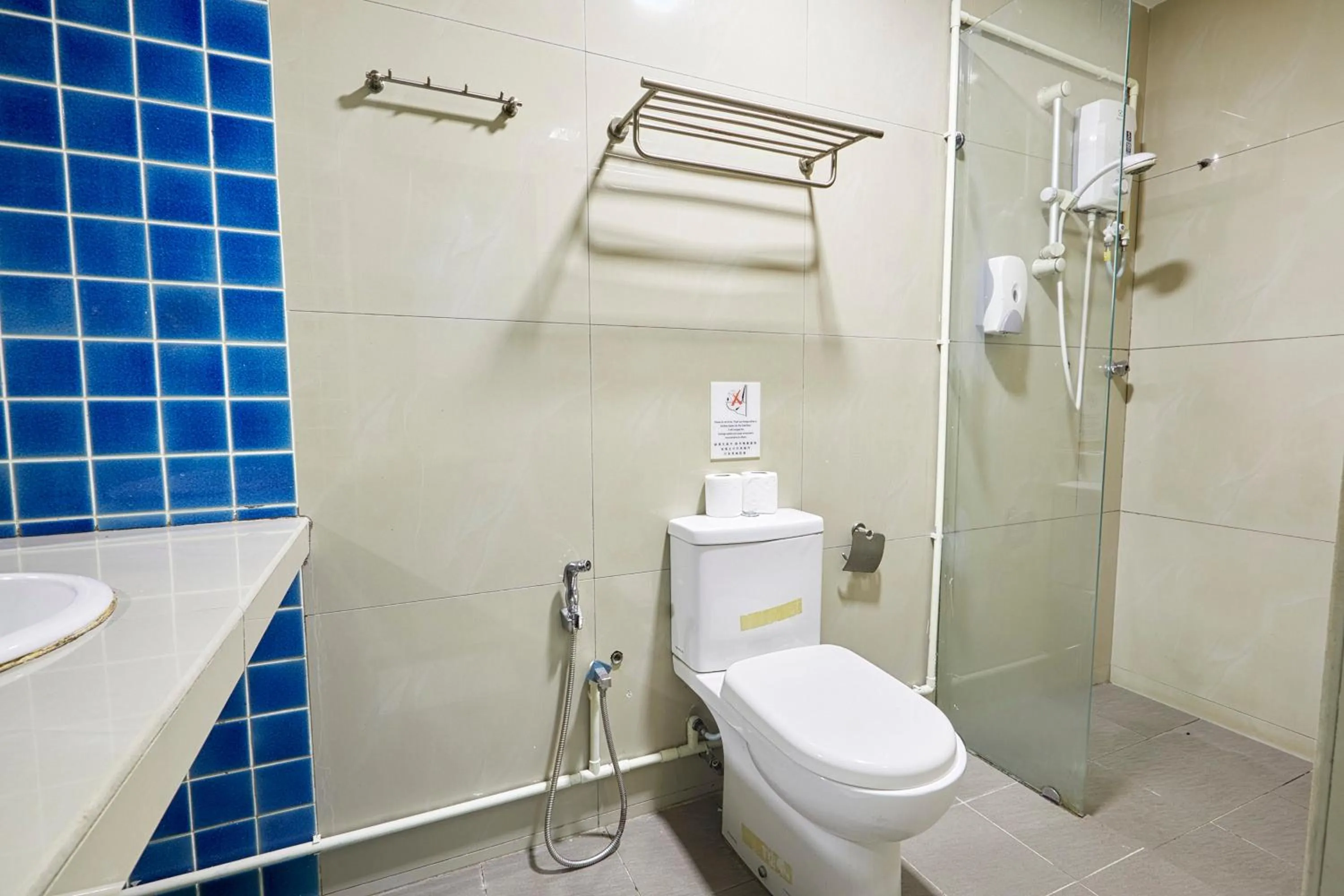Bathroom in D'New 1 Hotel Near Sunway Pyramid, 6 Min Only