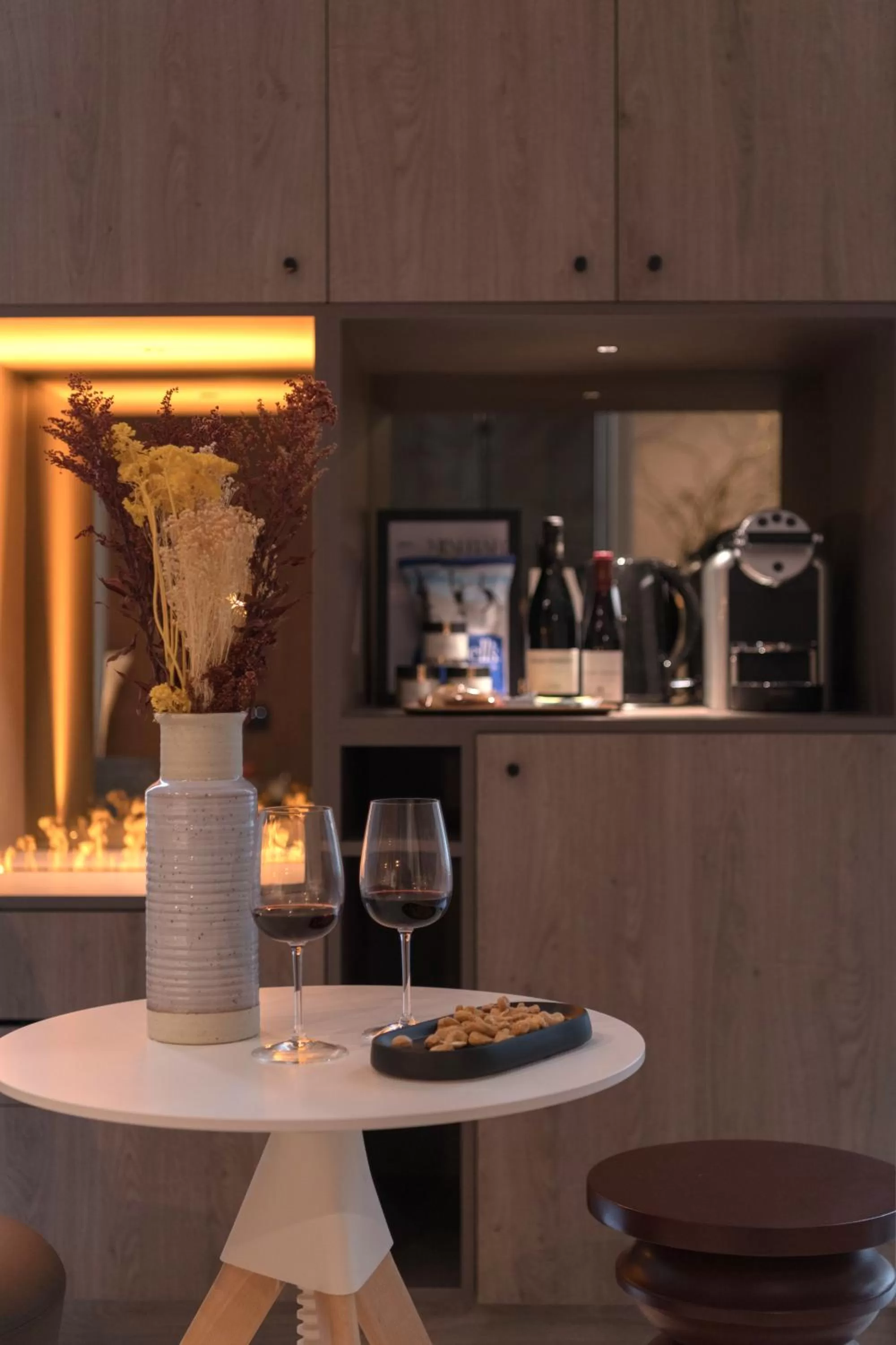 TV and multimedia, Restaurant/Places to Eat in MiHotel Sala