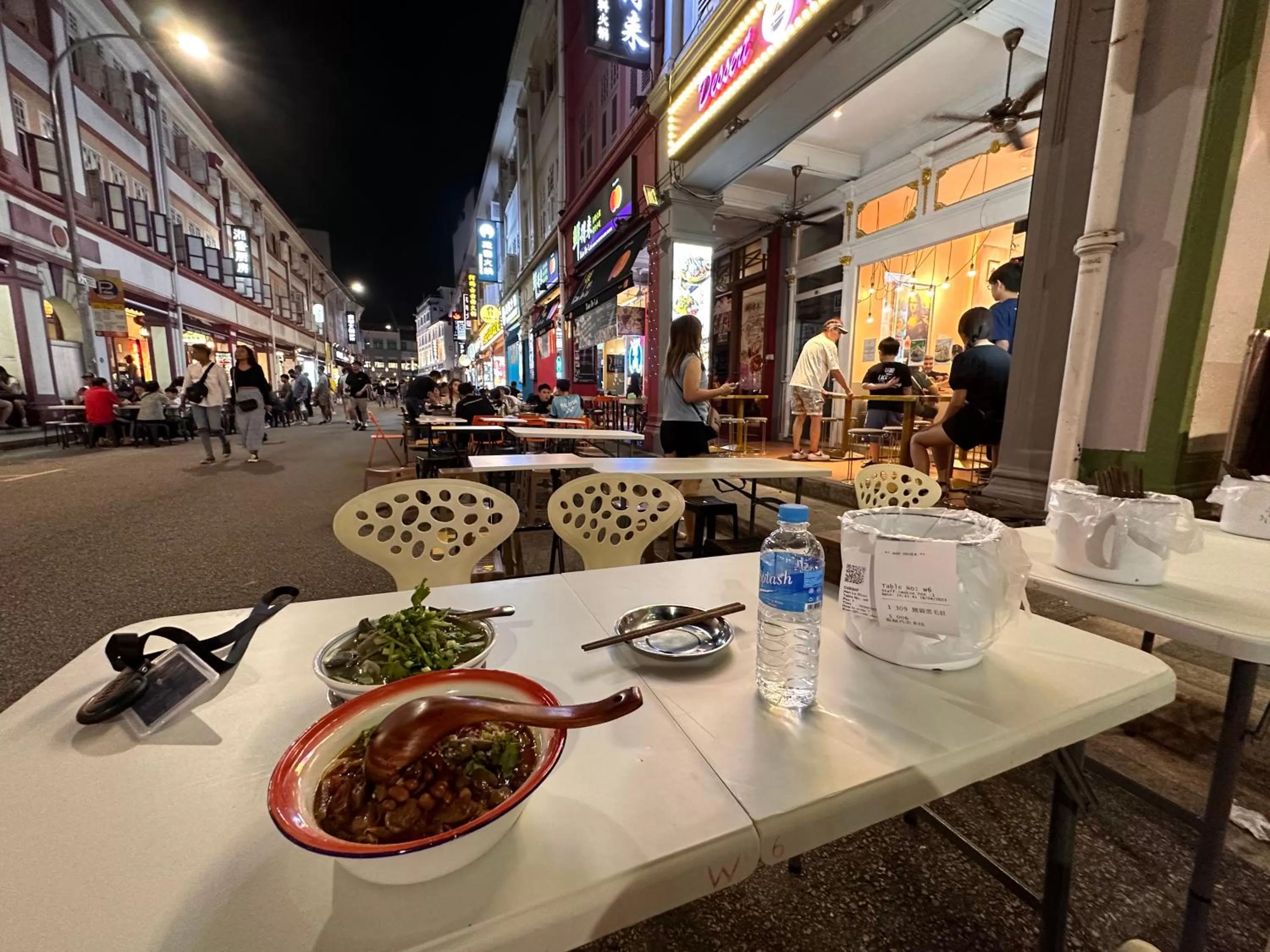 Food and drinks in Park View Hotel