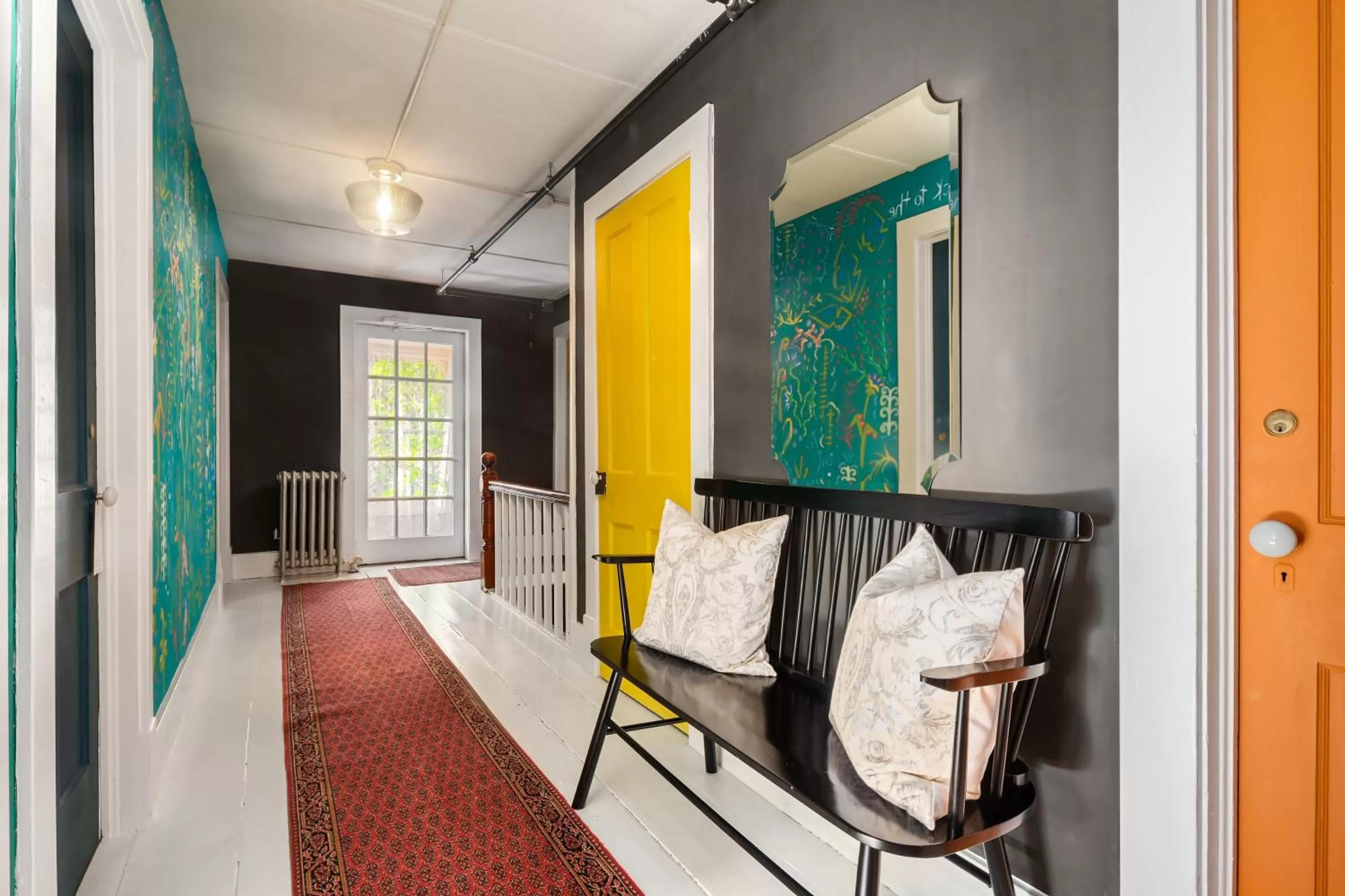 Other, Bed in Twin Gables of Woodstock