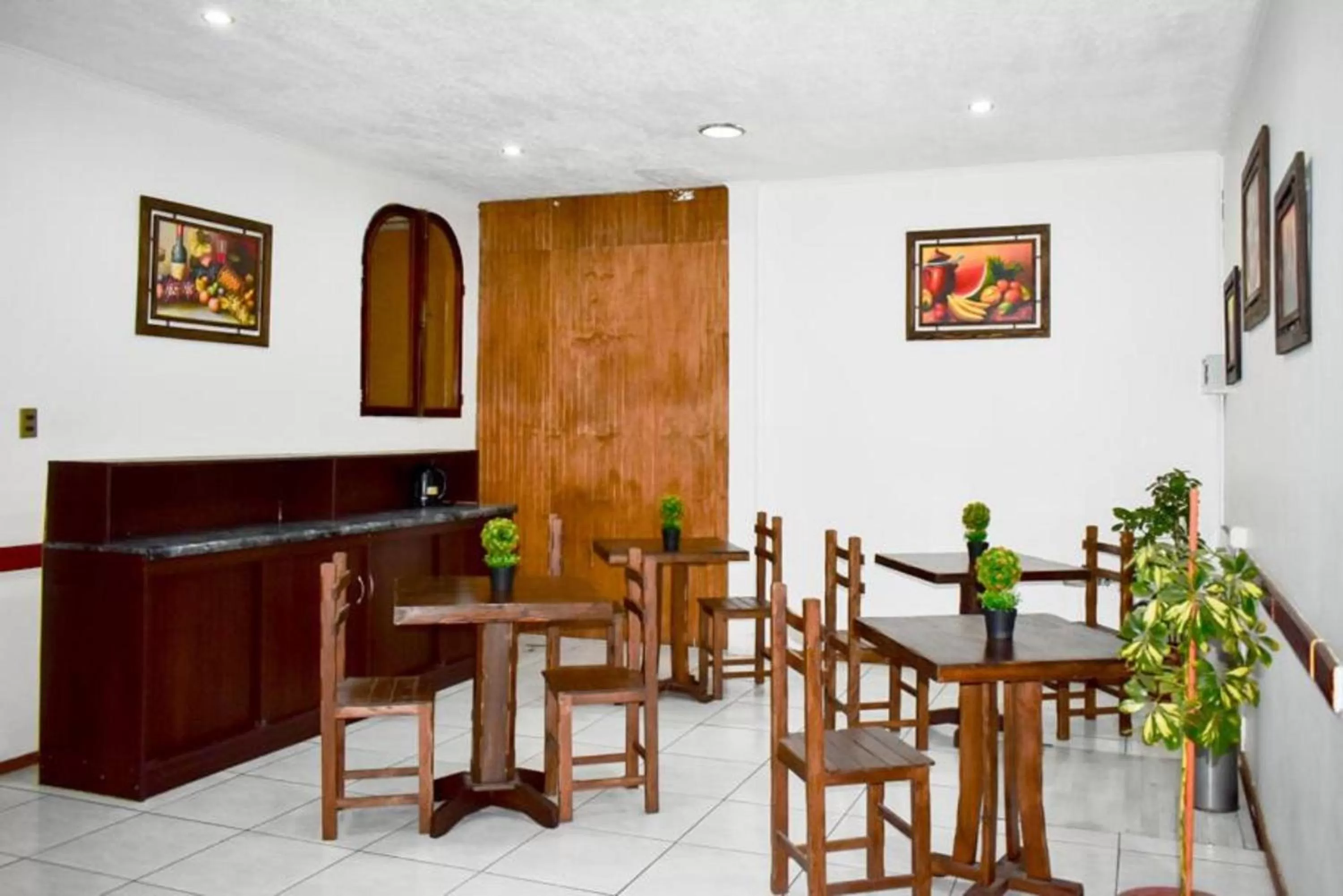 Property building, Dining Area in Hotel Plaza Colon