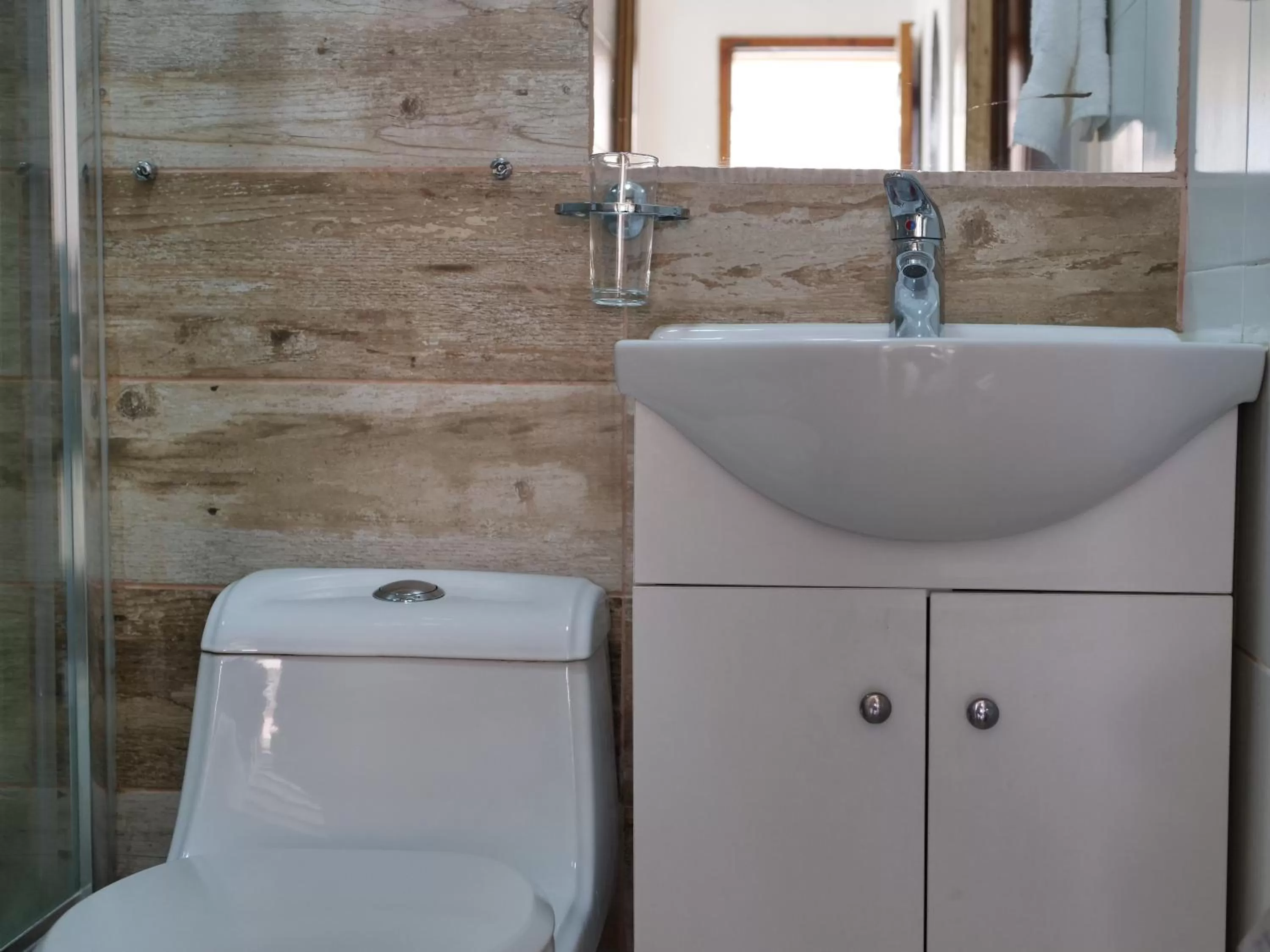 Bathroom in Hotel La Fuente