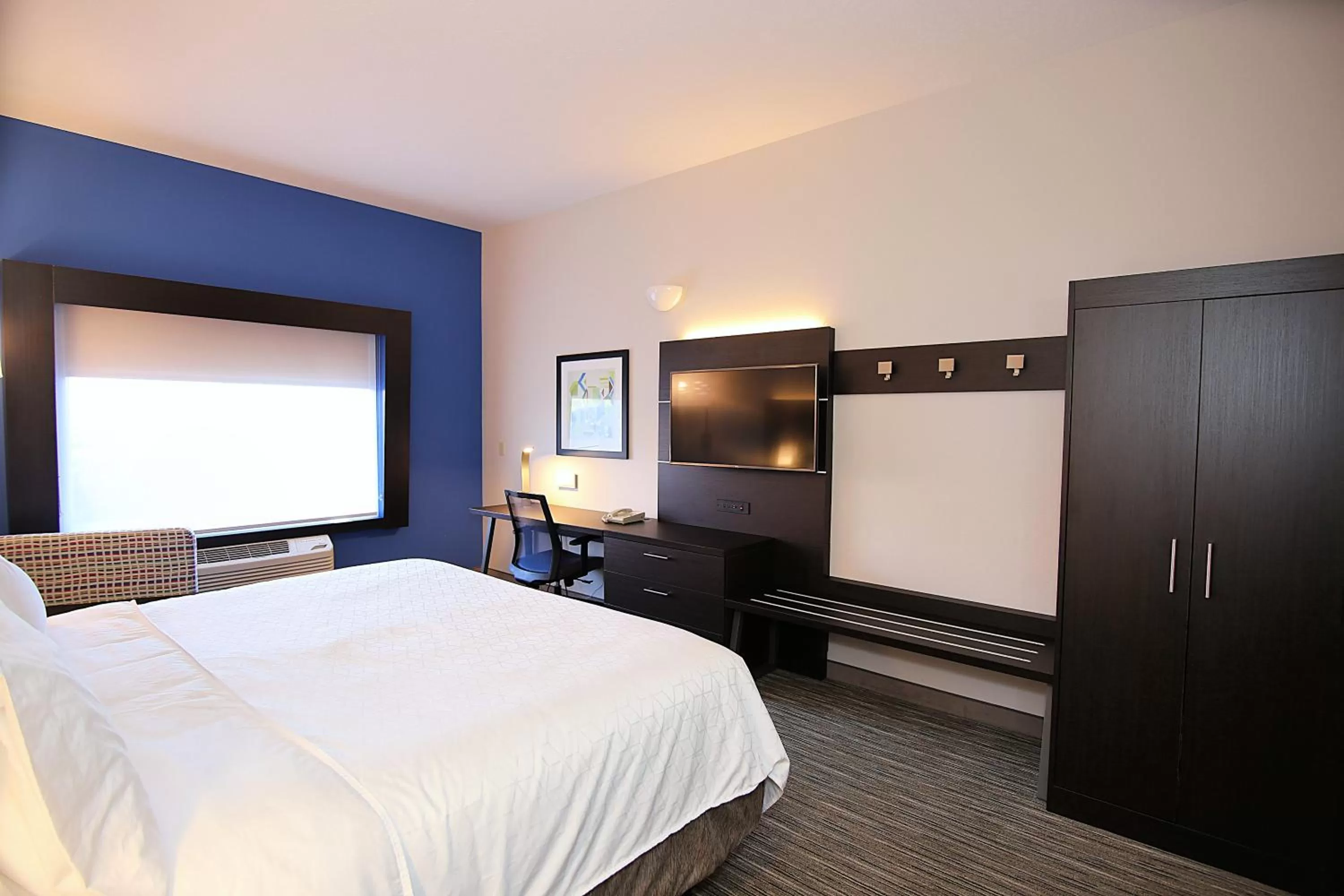 Holiday Inn Express Hotel & Suites Ashland by IHG