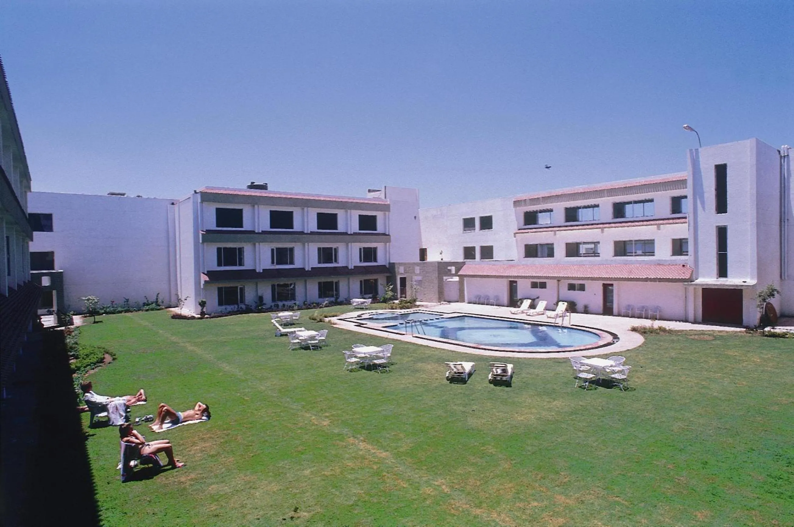 Day in Hotel Express Residency-Jamnagar