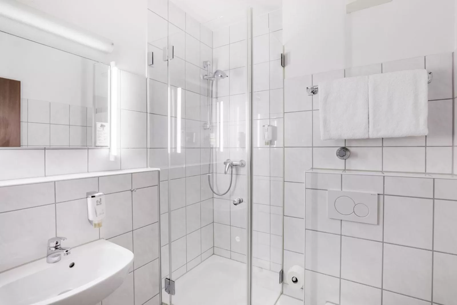 Bathroom in acora Düsseldorf Living the City - Apartments