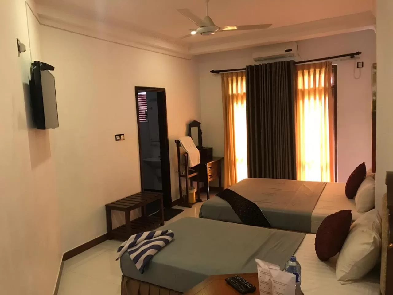 Living room in Eagle's Residence