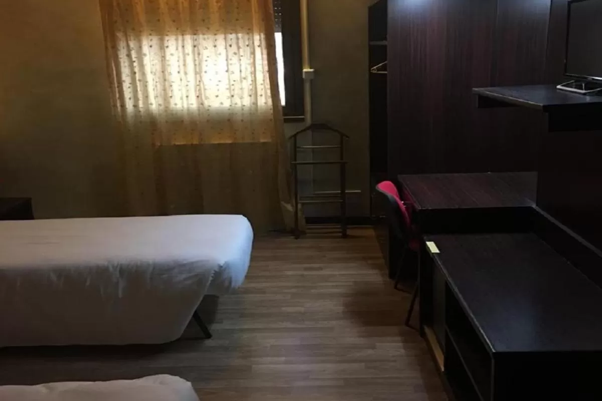 Standard Single Room with Shower - single occupancy in RistHotel Pianura Inn