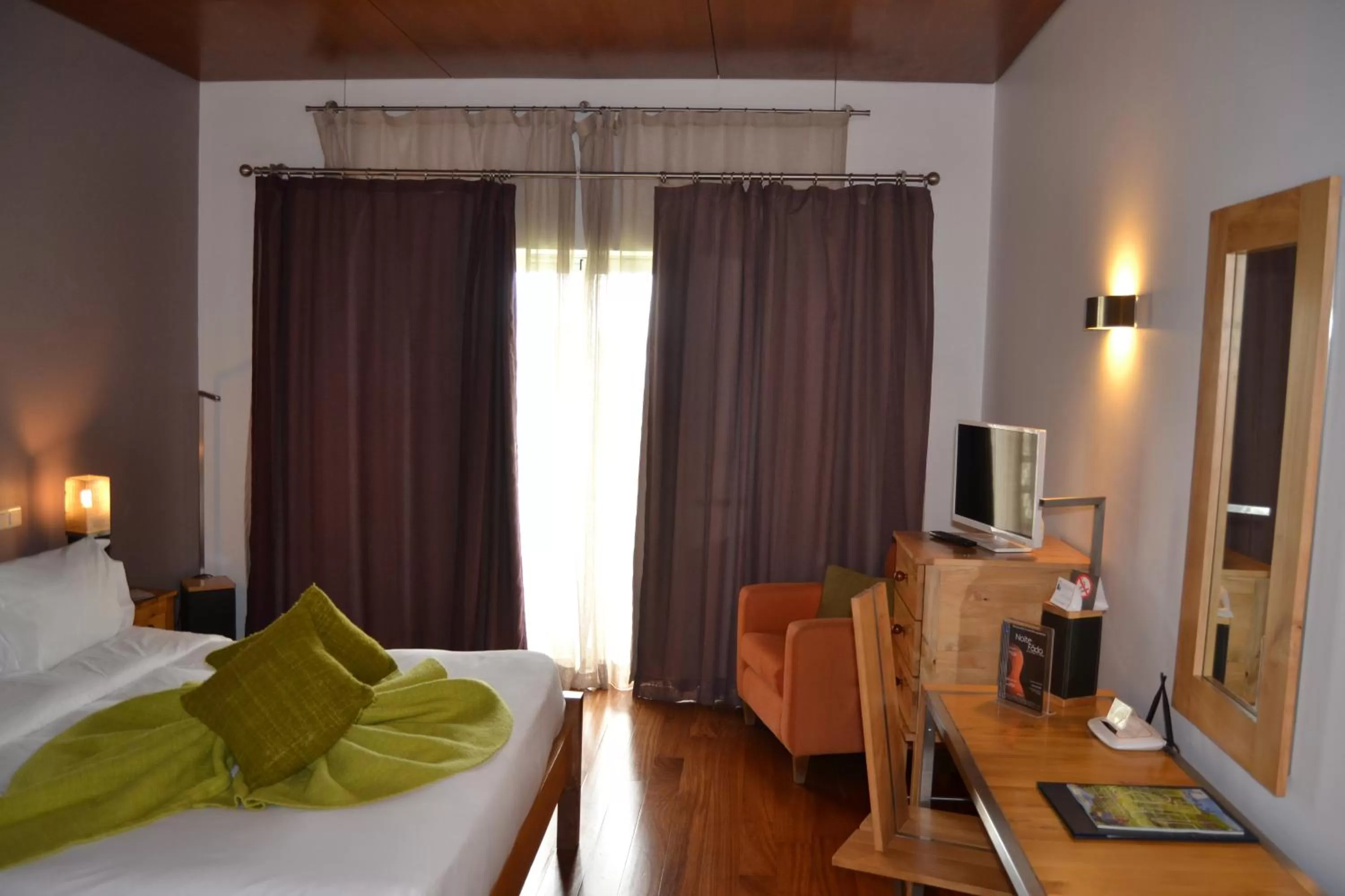 Bedroom, Bed in Pousada de Angra do Heroismo Castelo de S. Sebastiao